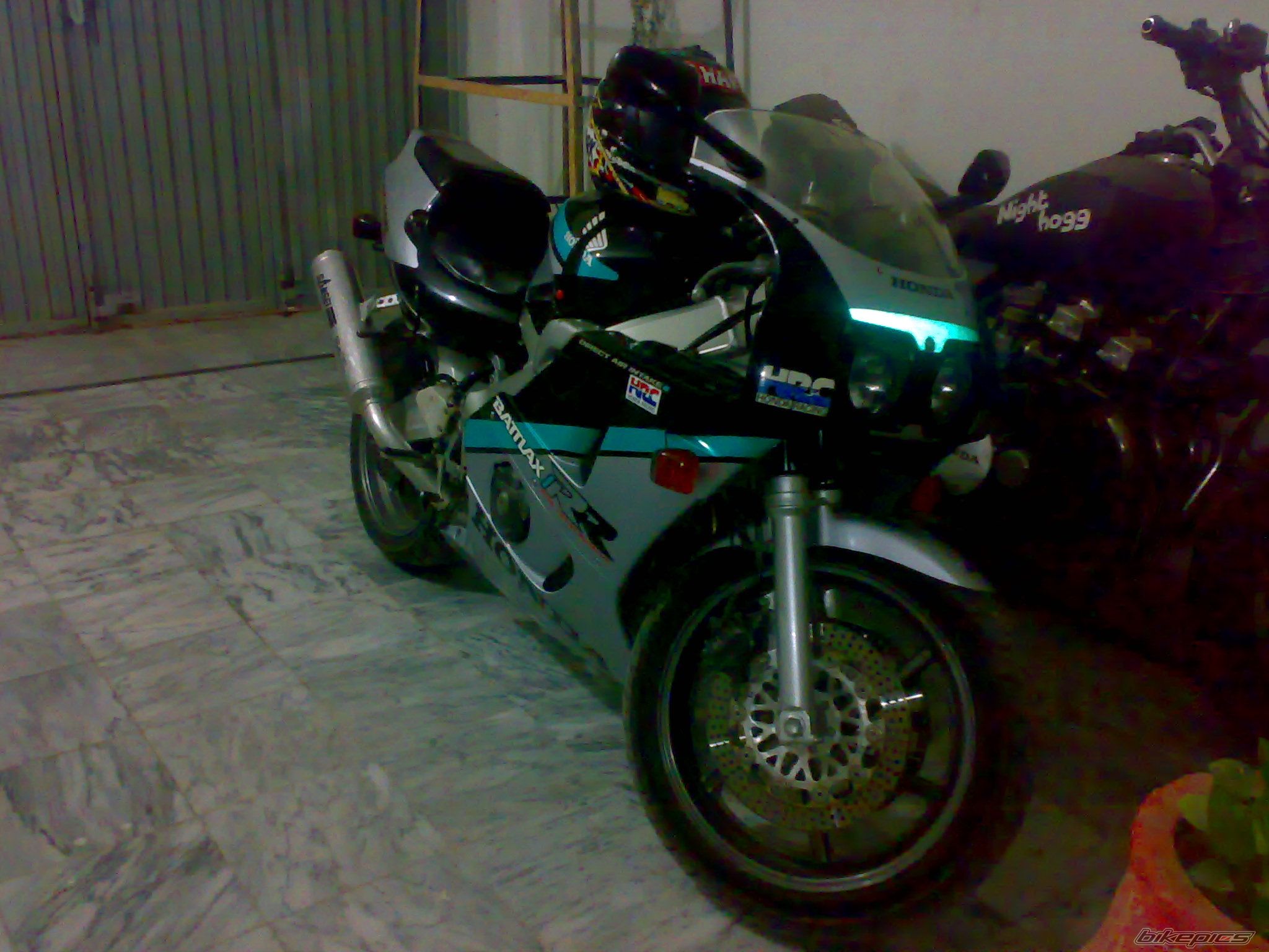 Photo 2004725