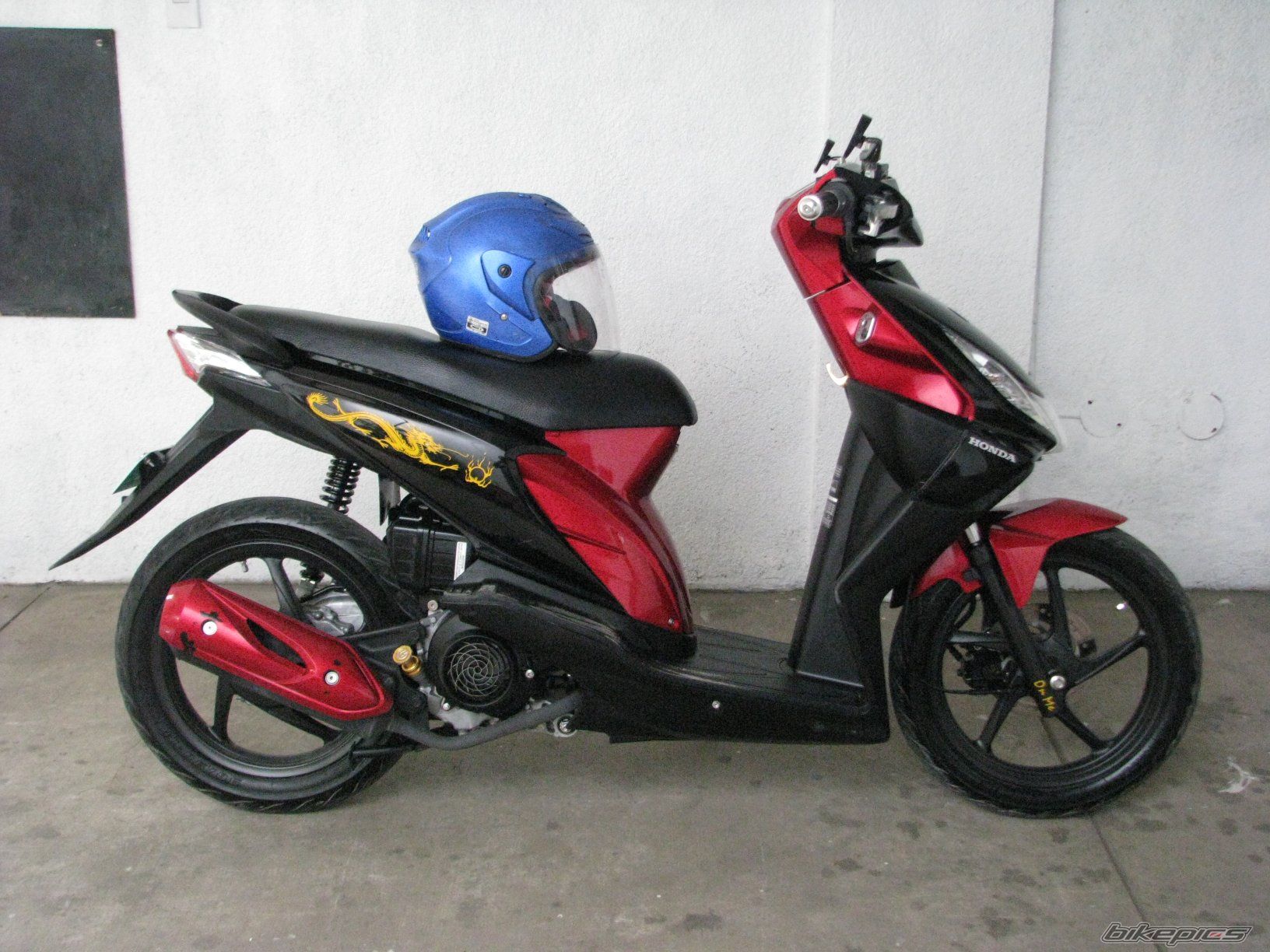 Bike Photo 2004875