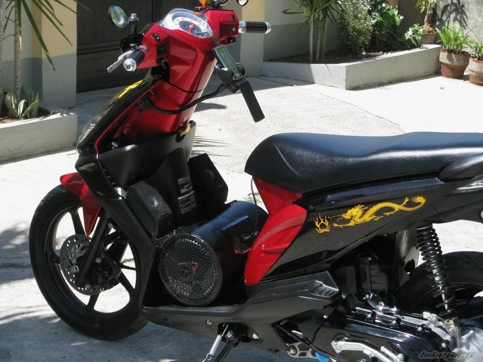 Bike Photo 2004880