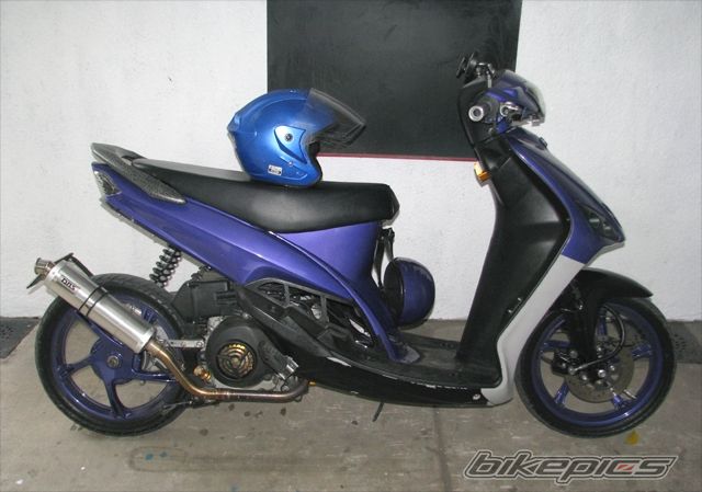 Bike Photo 2004900