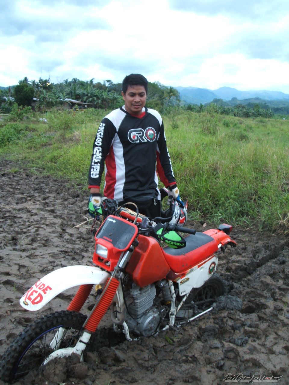 Photo 2004923
