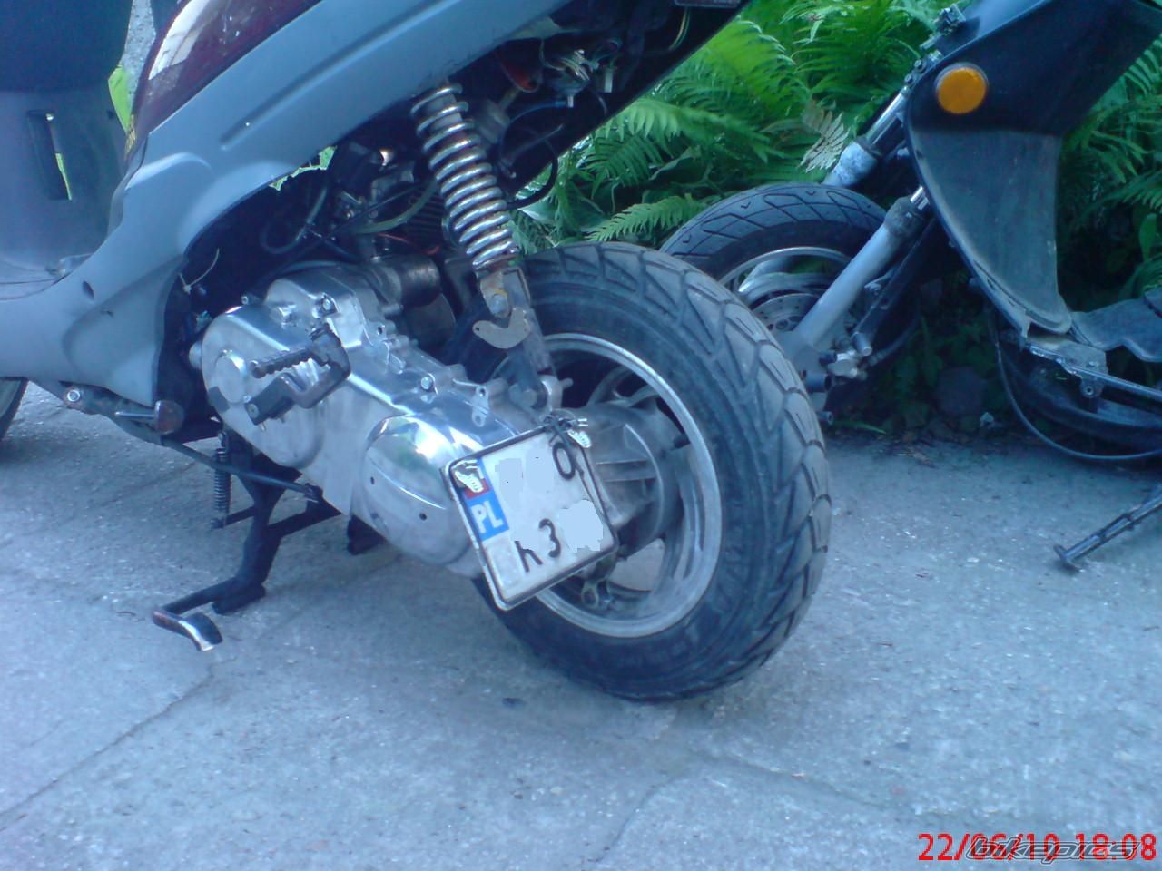 Photo 2004948