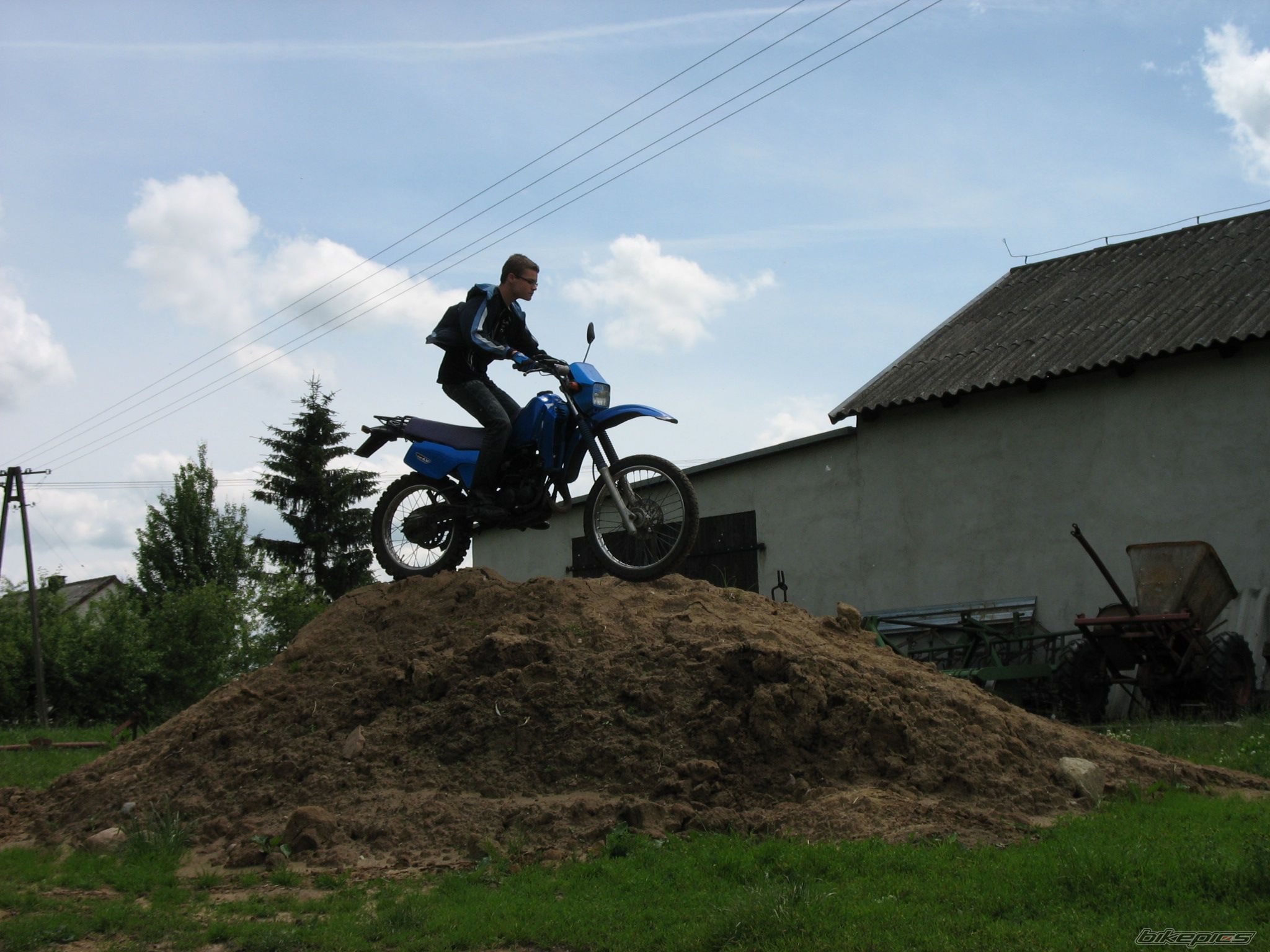 Photo 2004956