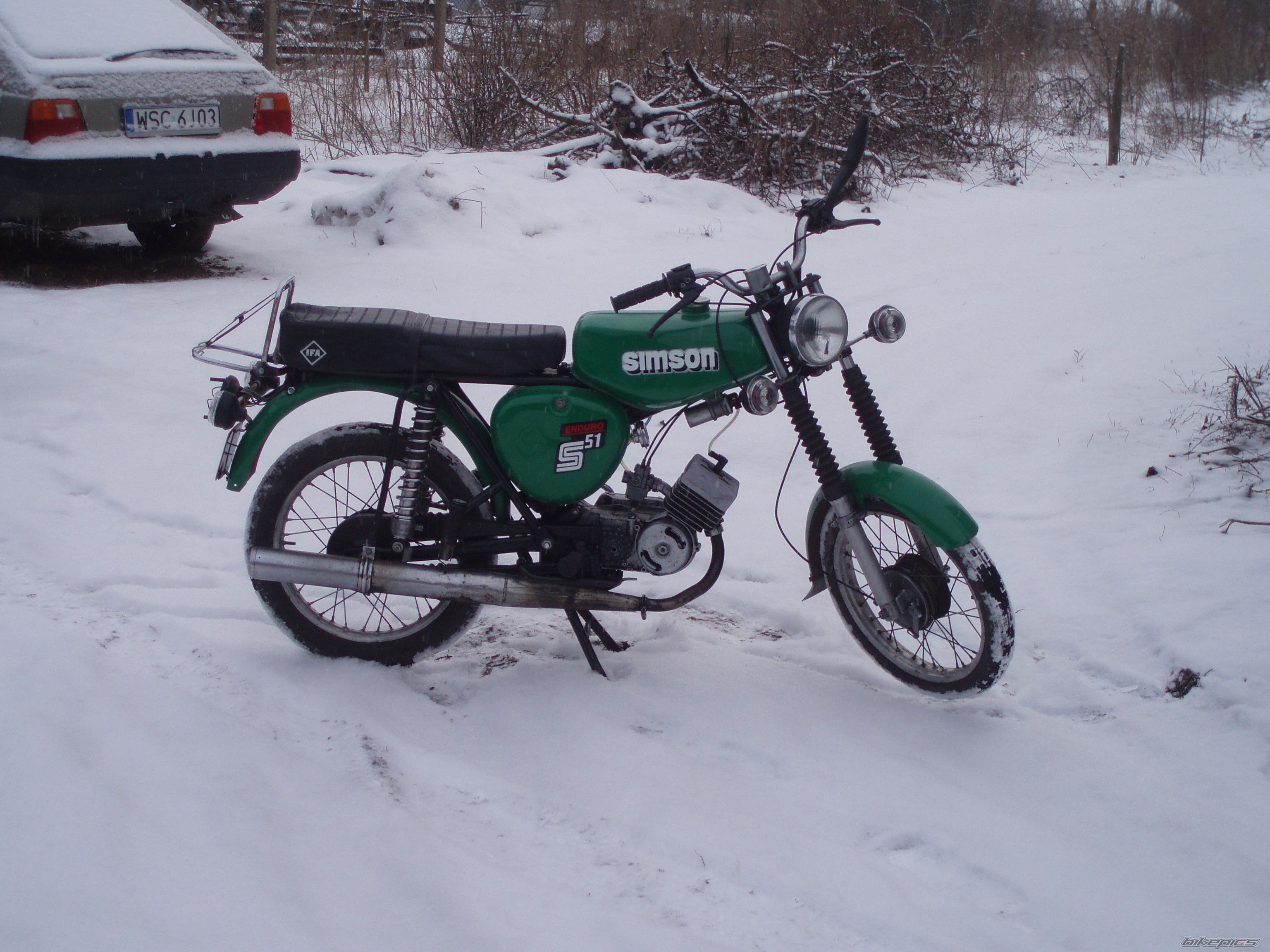 Photo 2004982