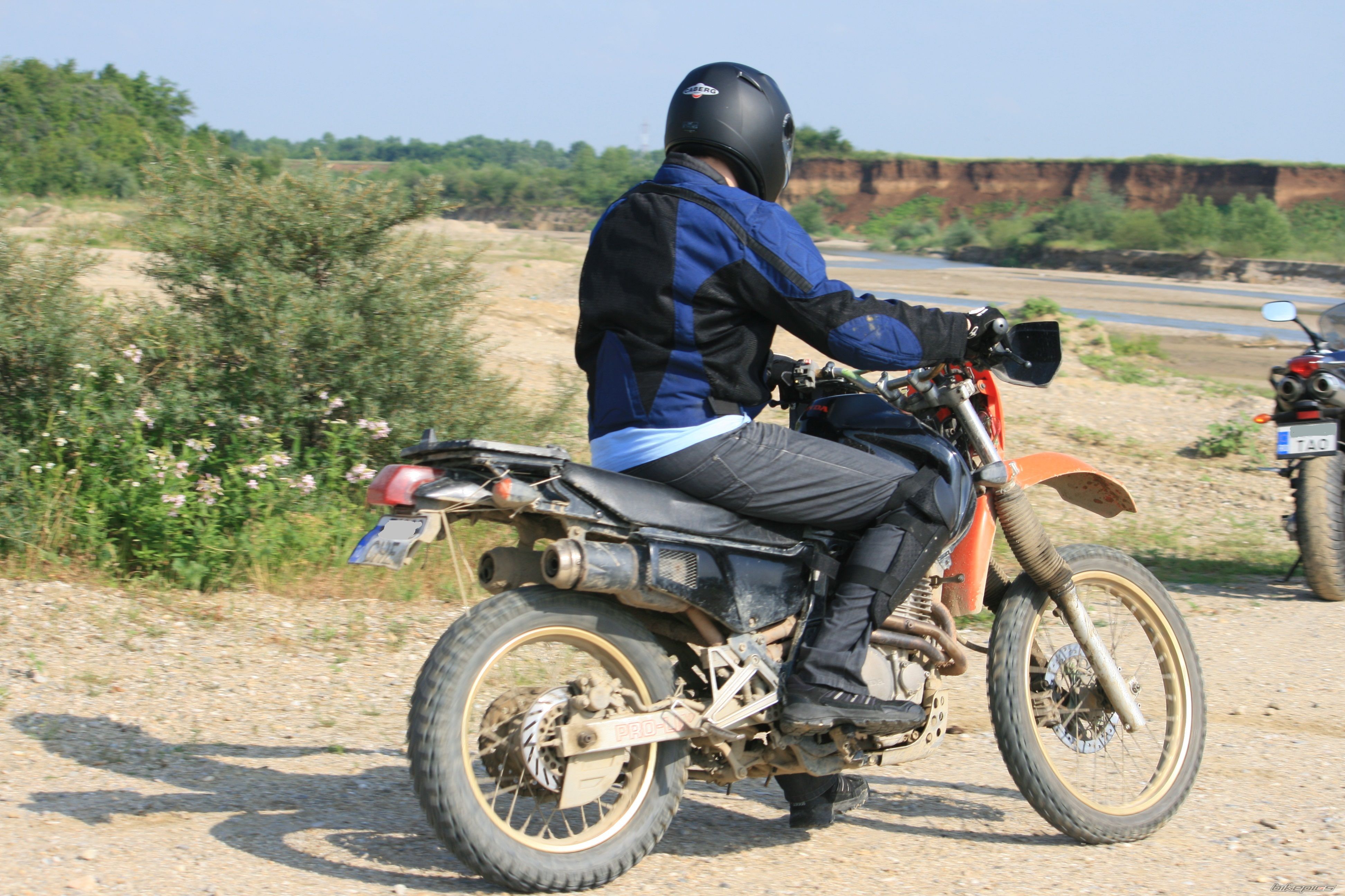 Photo 2005687