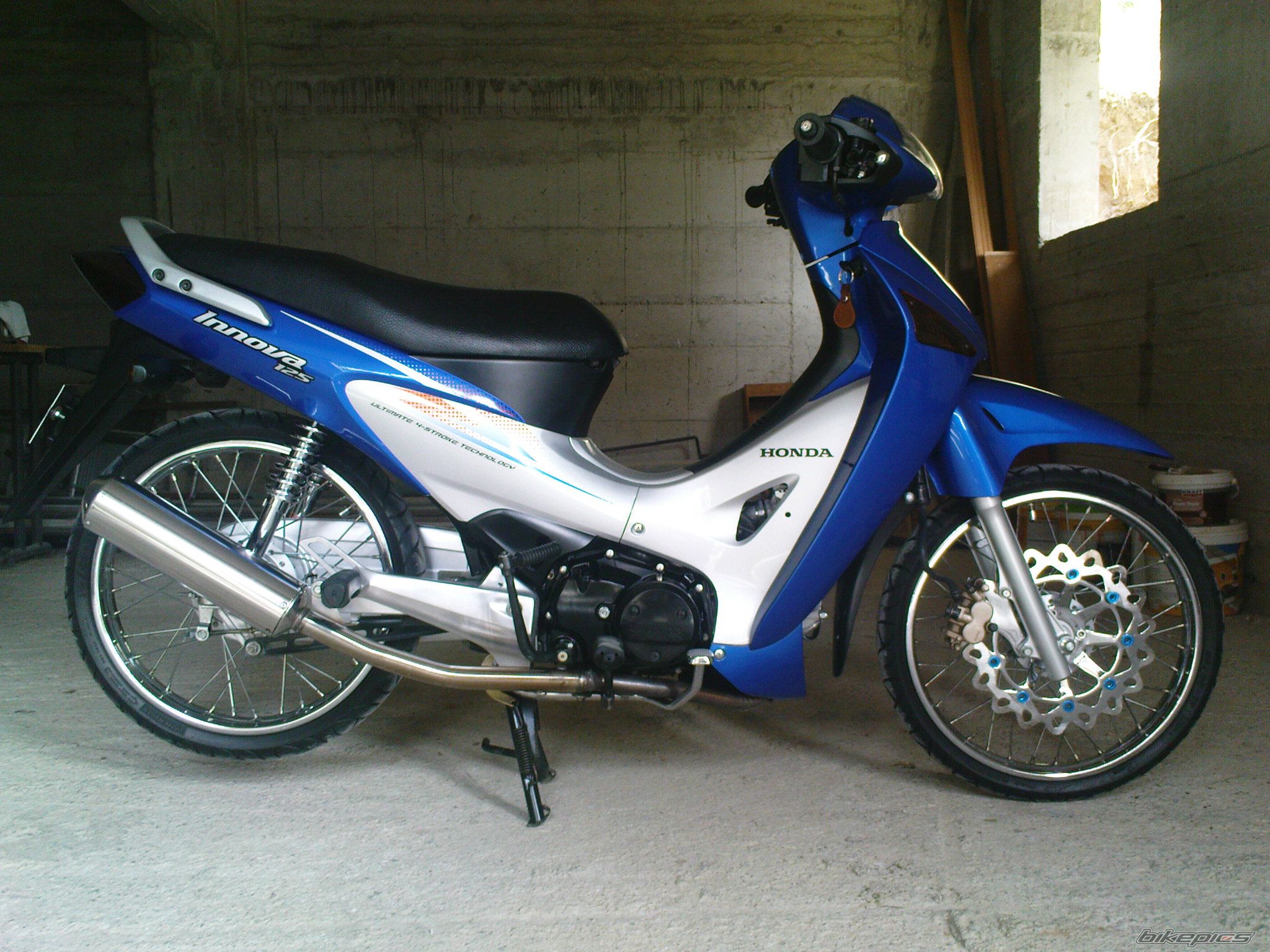 Bike Photo 2005798