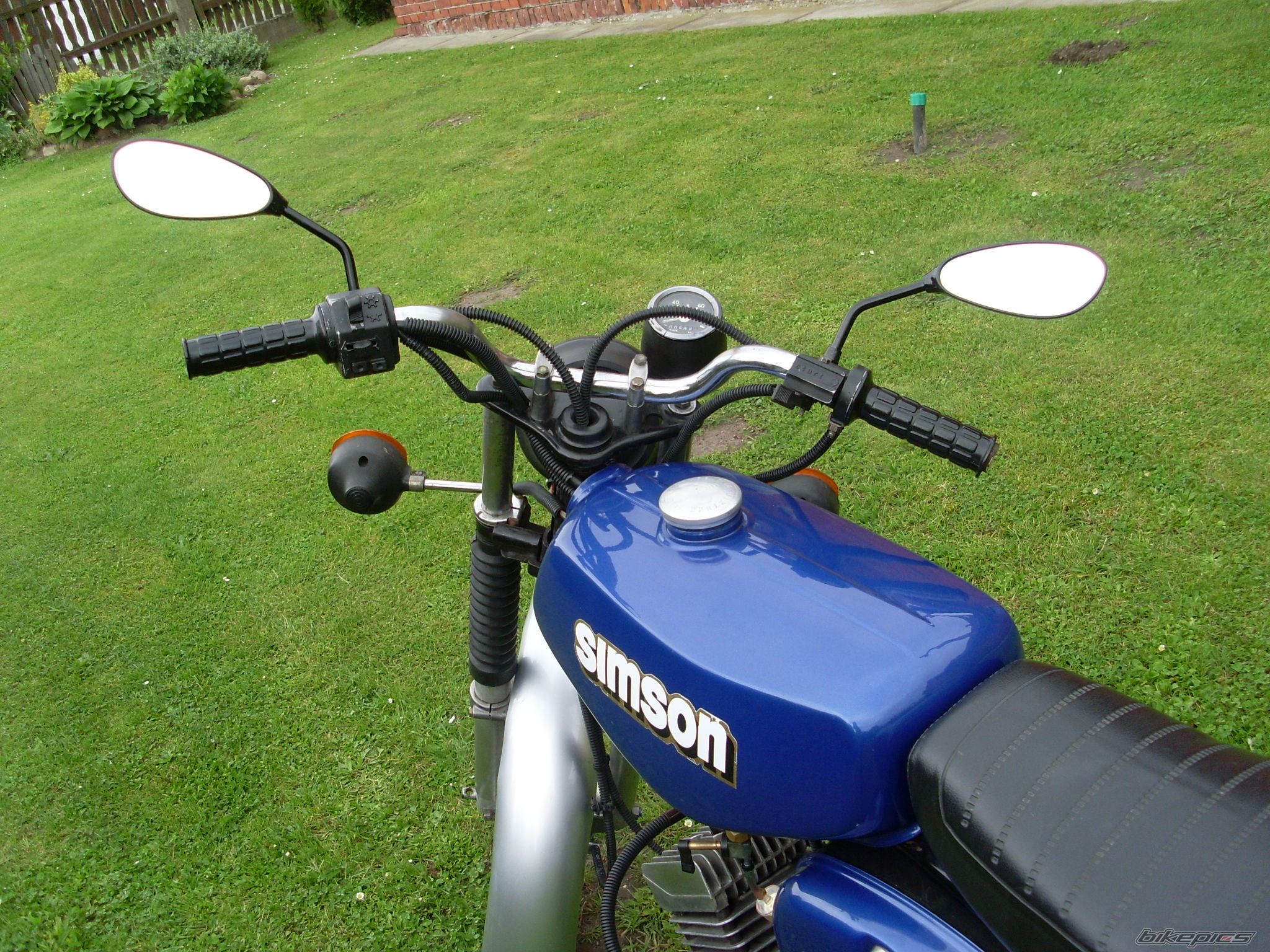 Photo 2005917
