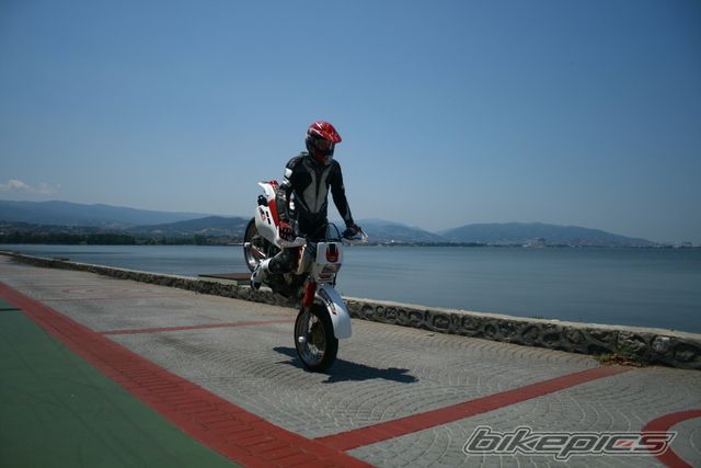 Photo 2005921