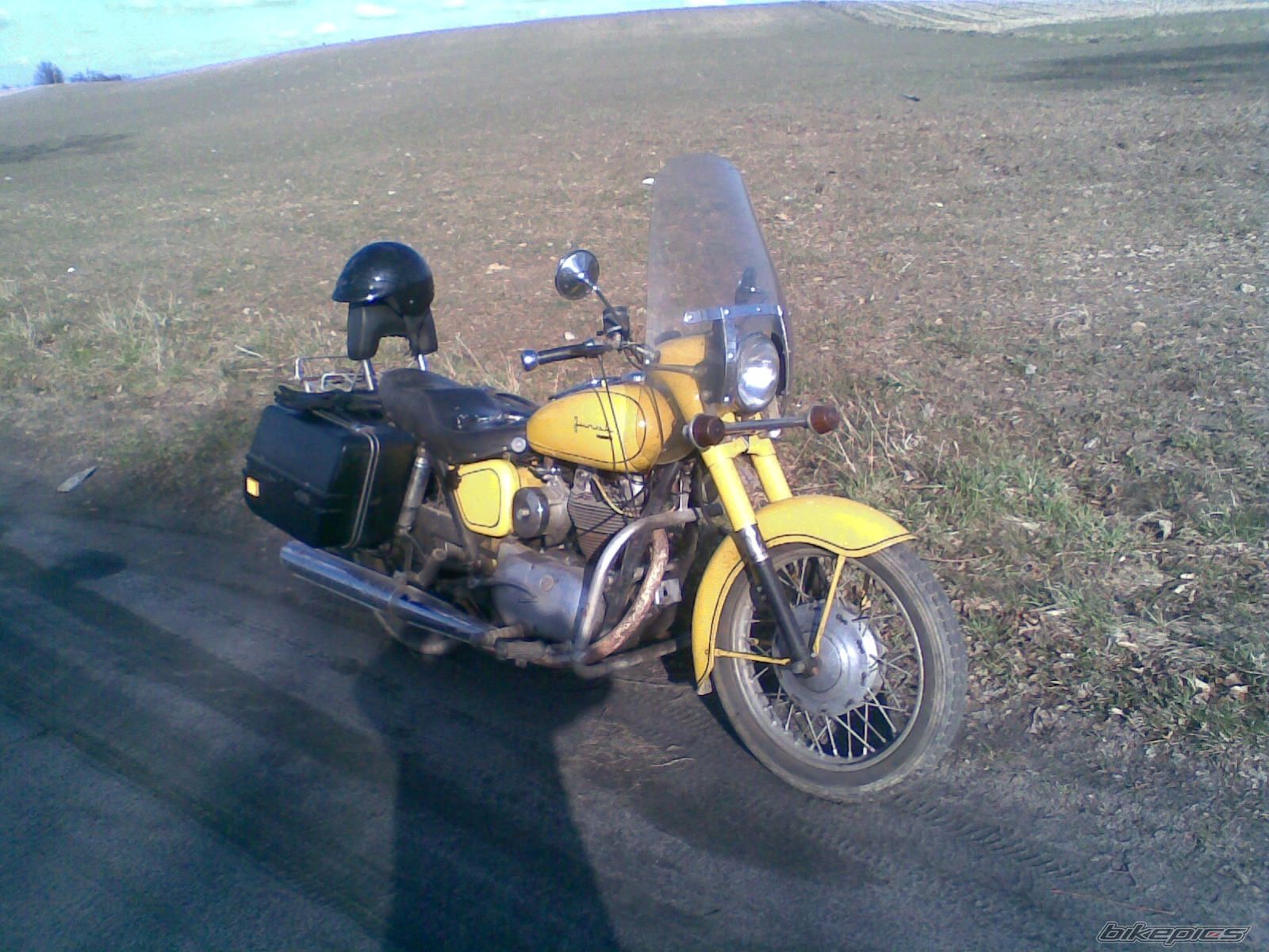 Photo 2005971