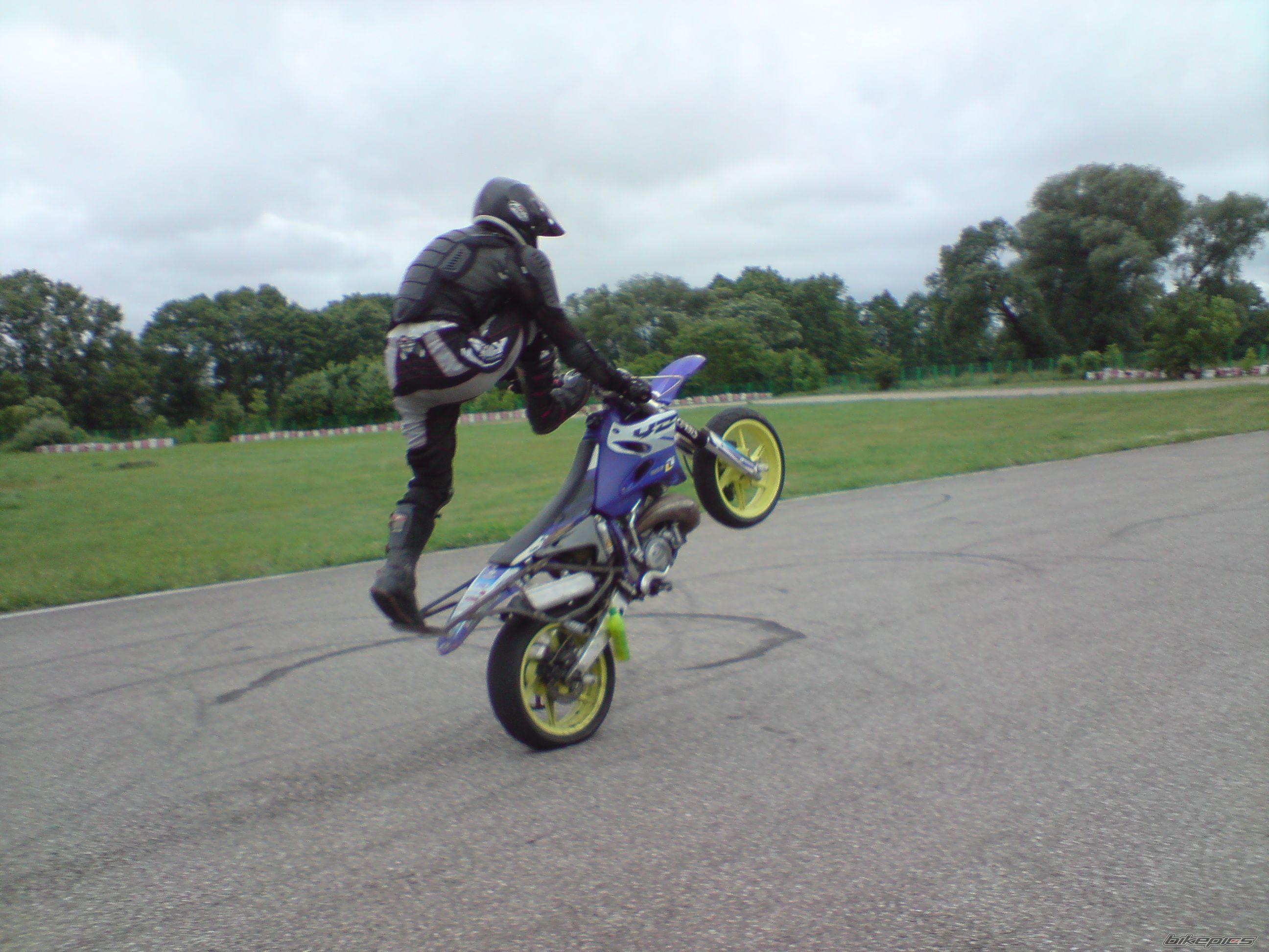 Photo 2006555