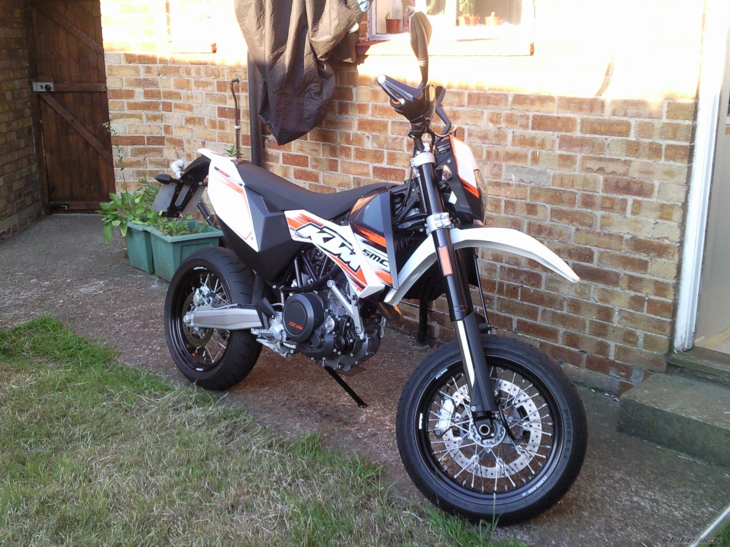 Bike Photo 2006678