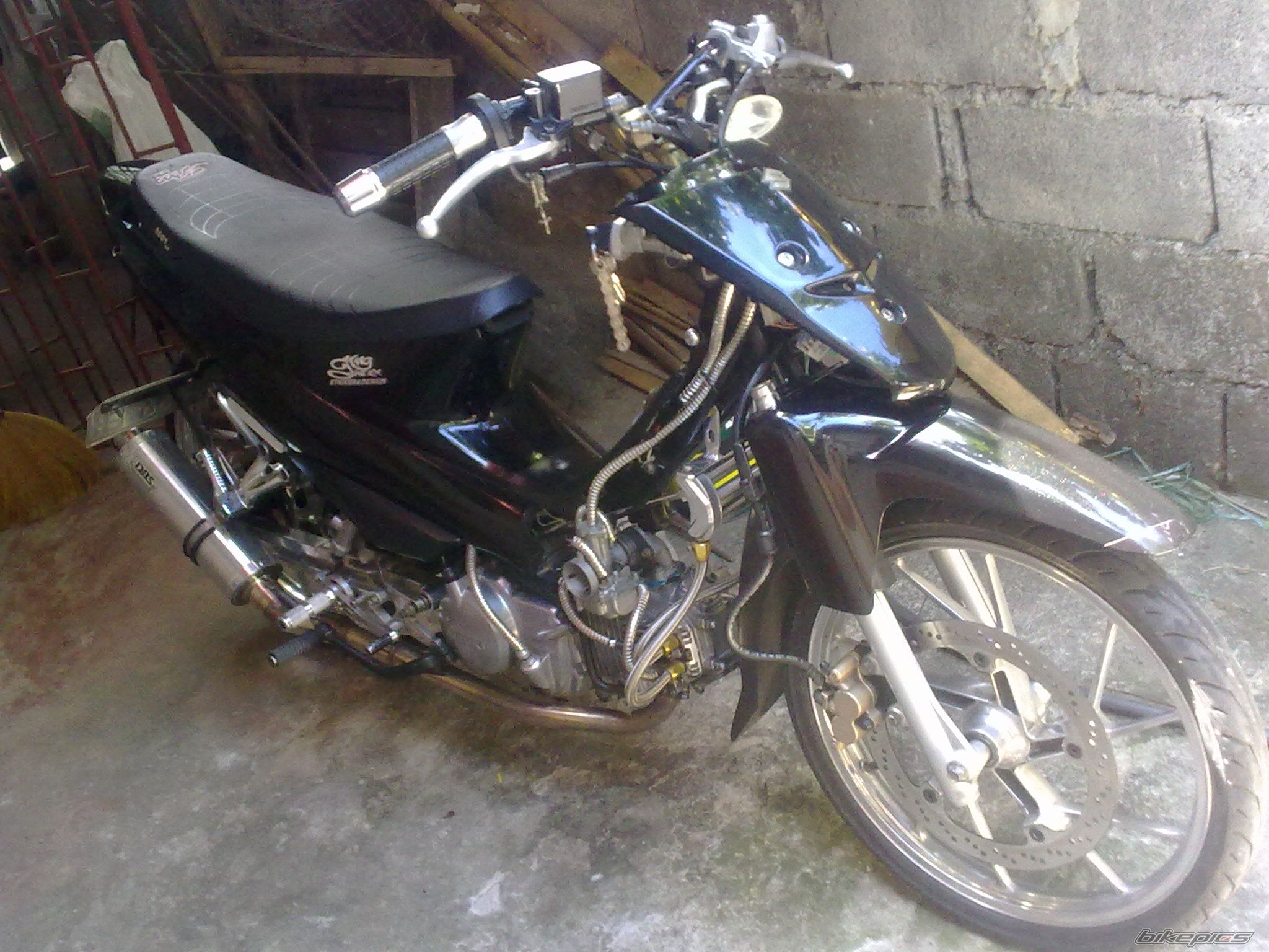 Photo 2006937