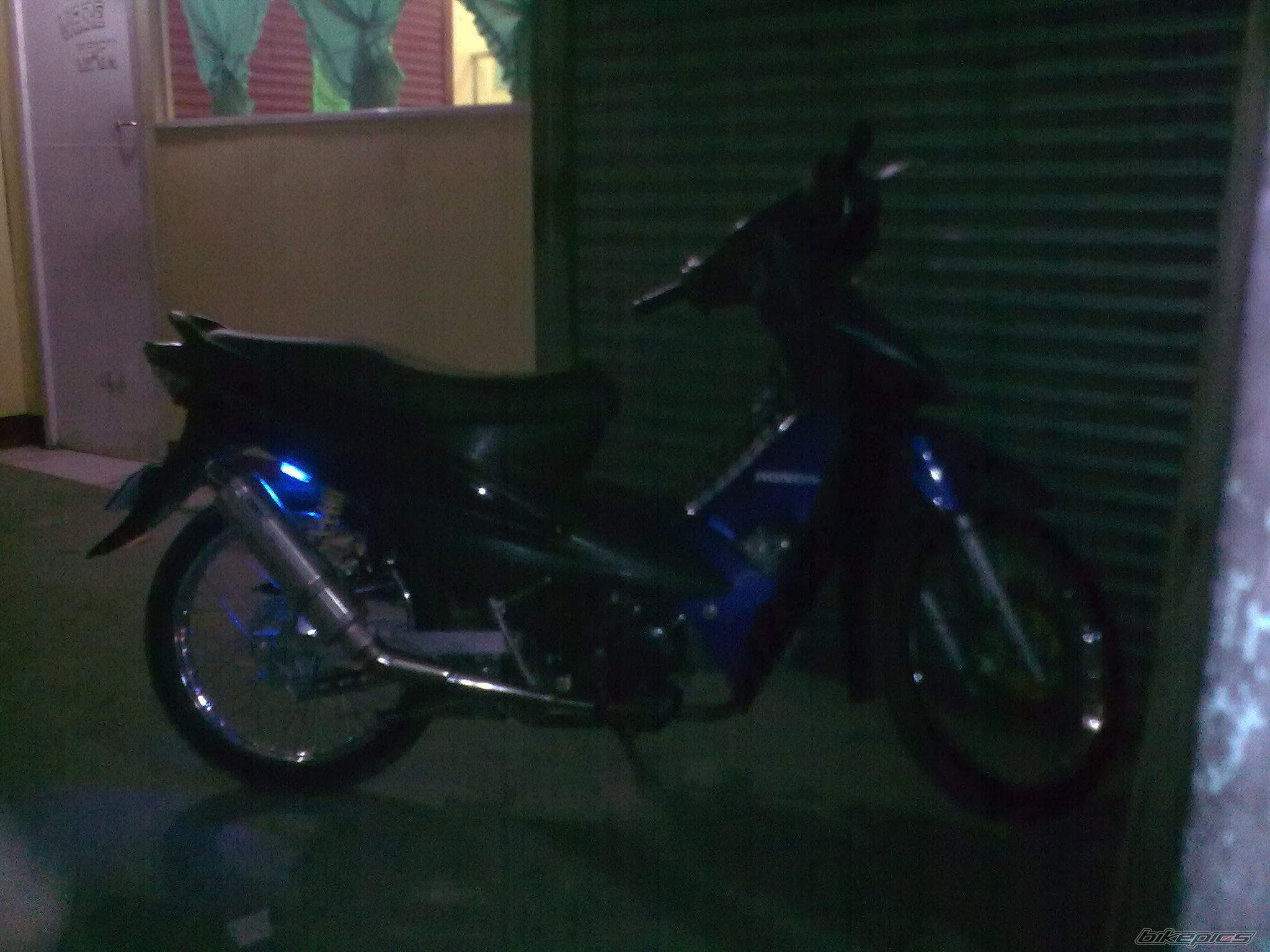 Photo 2006956
