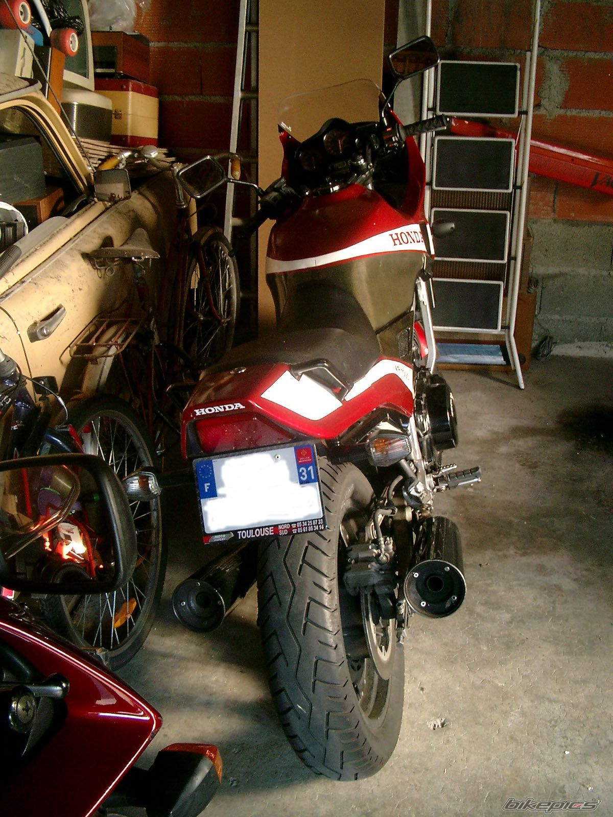 Photo 2006972