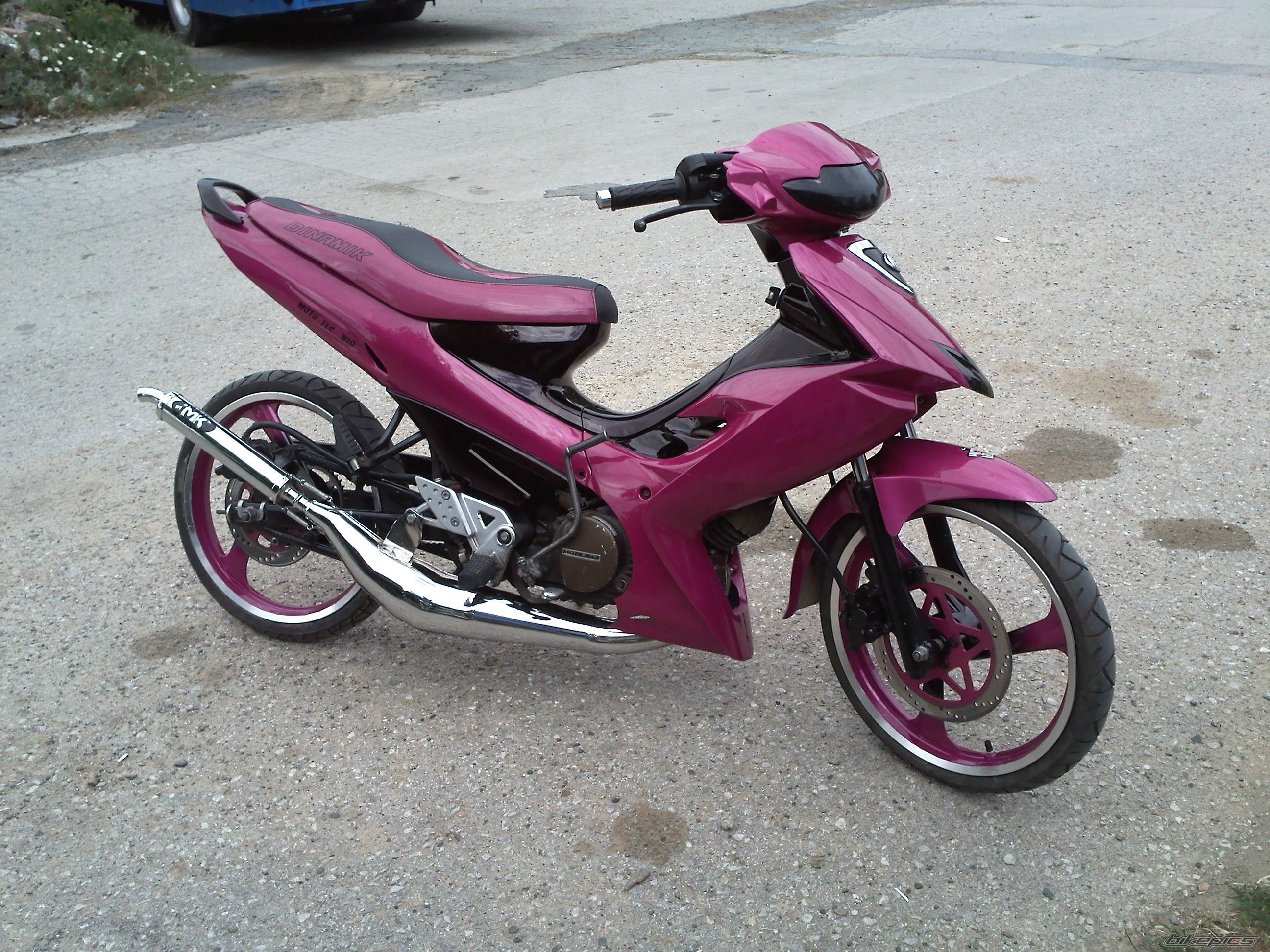 Photo 2006975