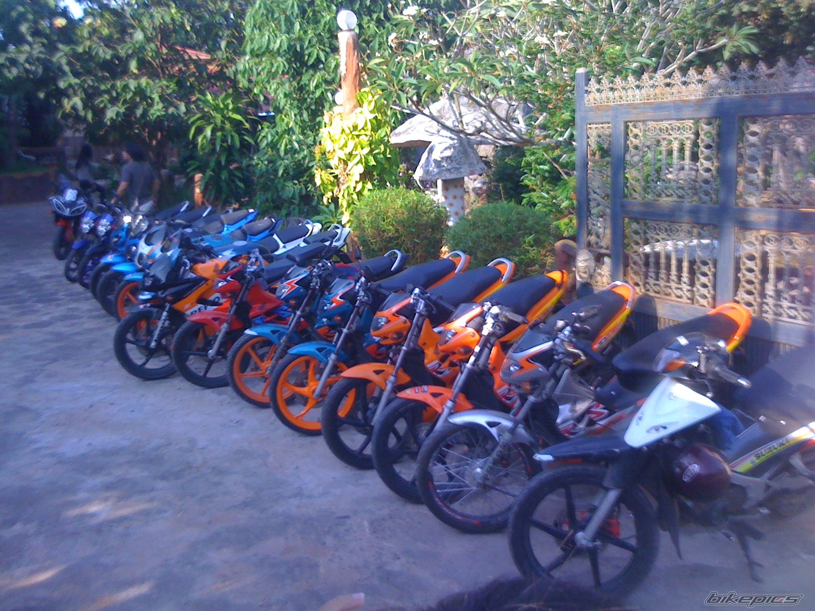 Bike Photo 2007080