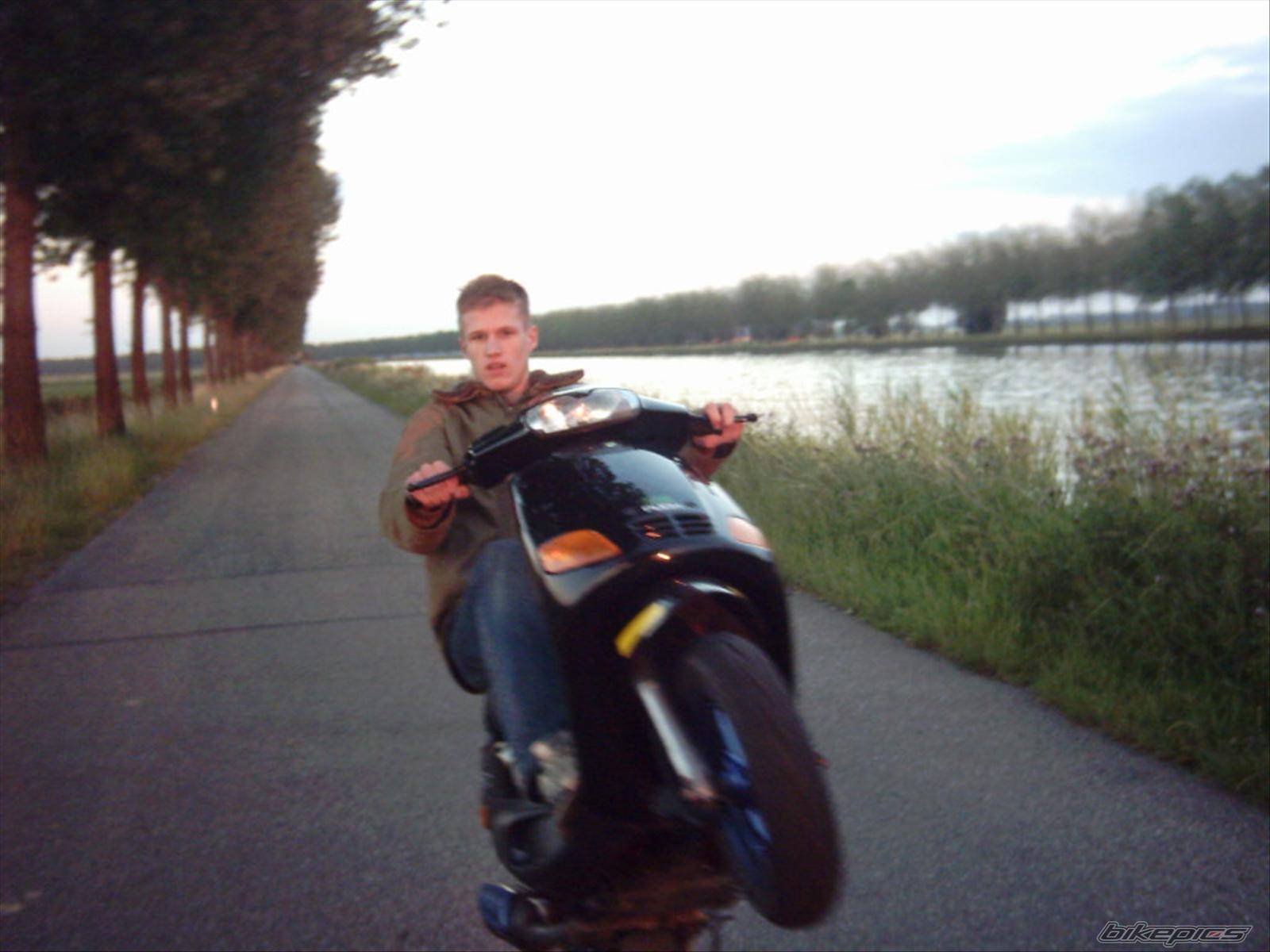 Bike Photo 200759
