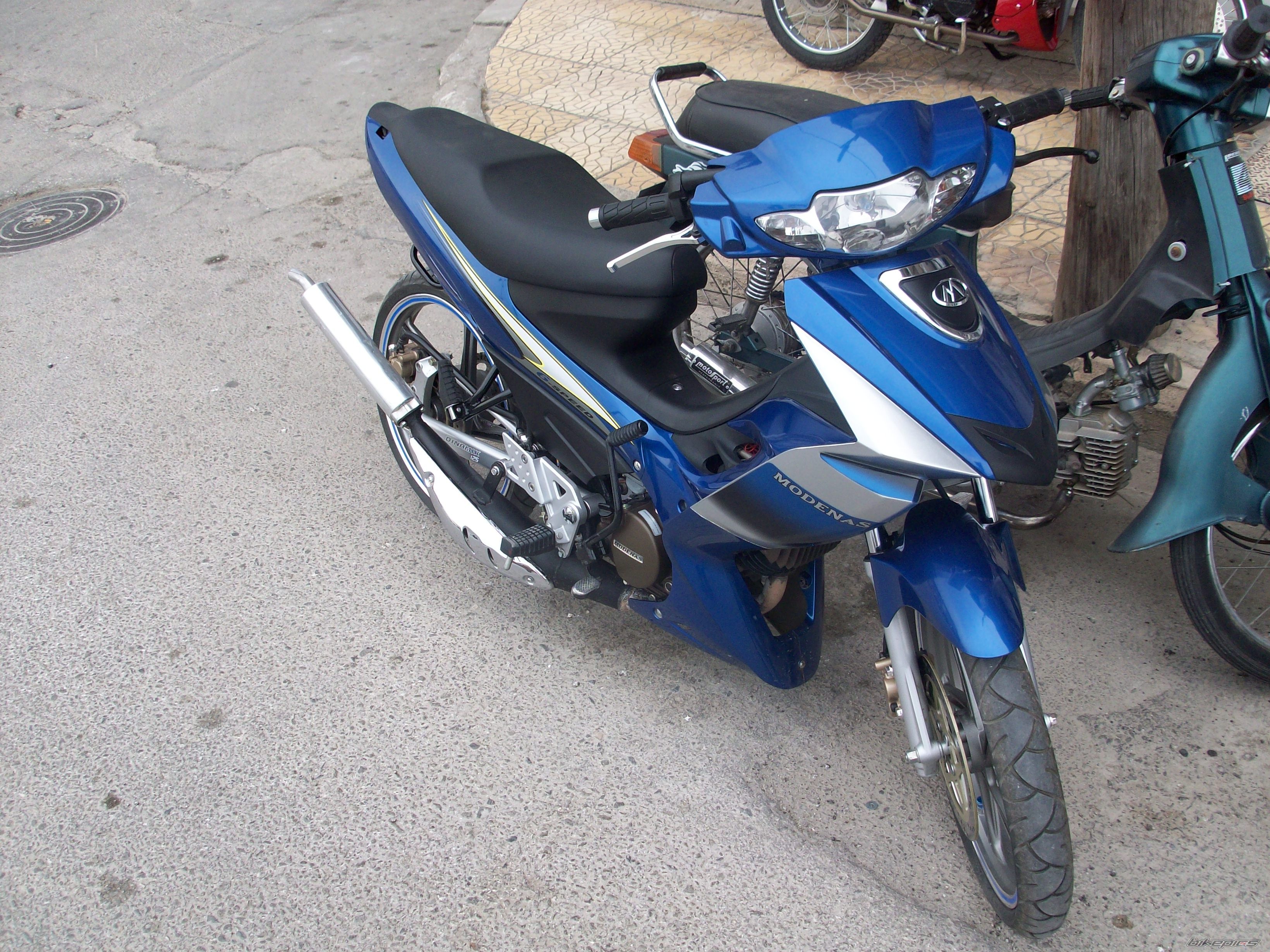 Photo 2007870