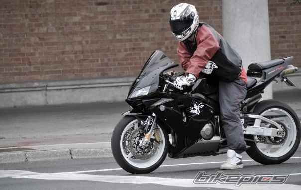 Photo 2007989