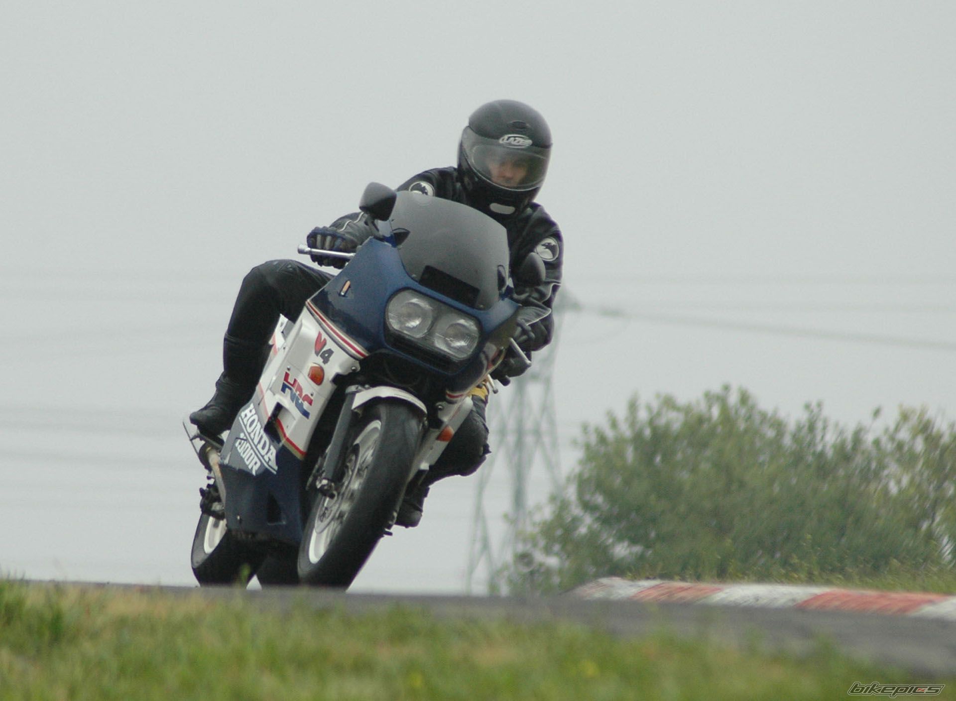Bike Photo 2008703