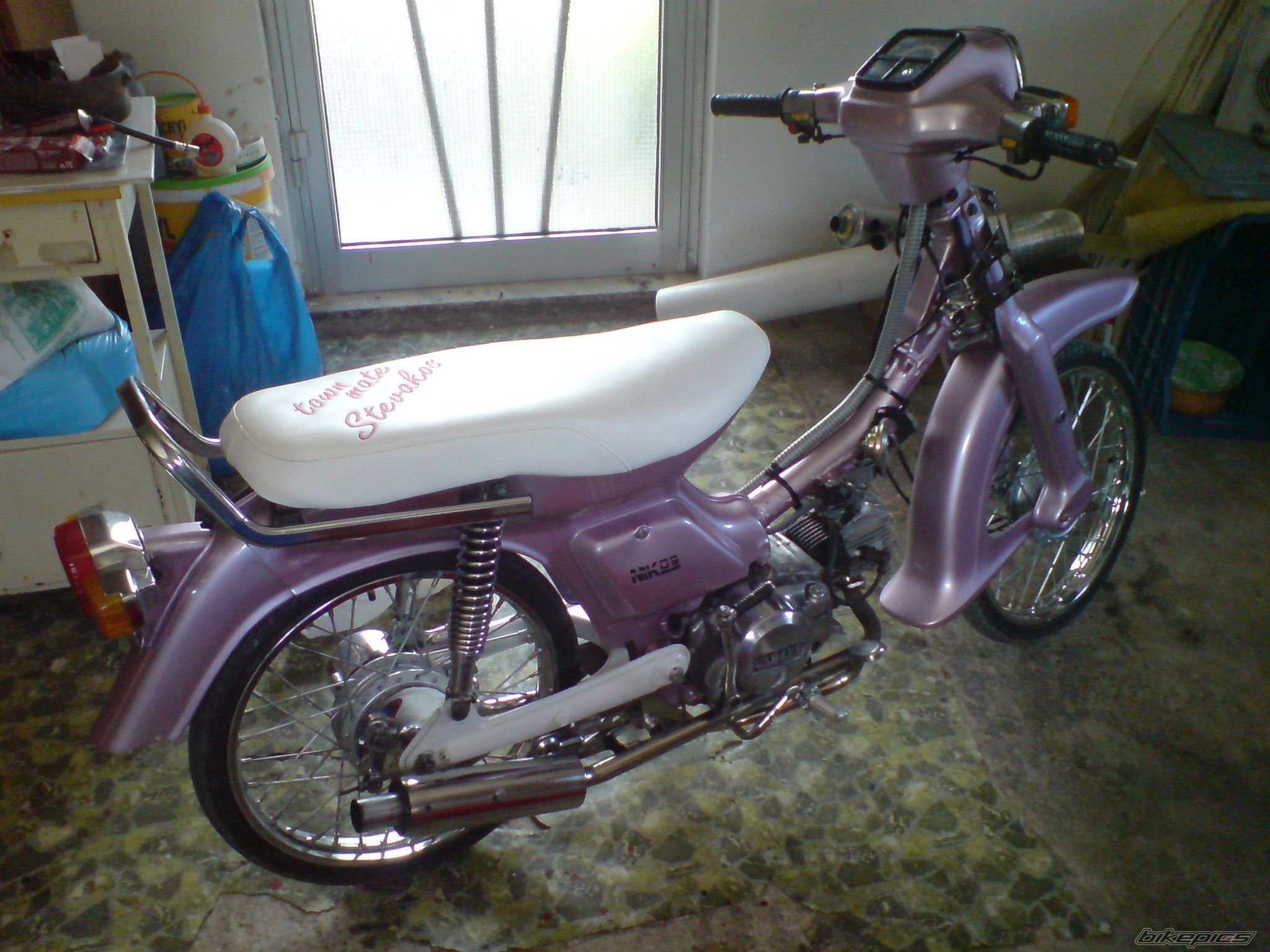 Photo 2008813