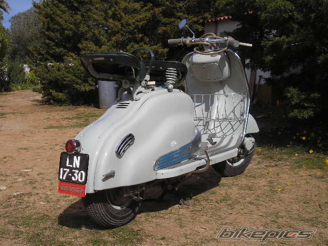 Photo 2008841