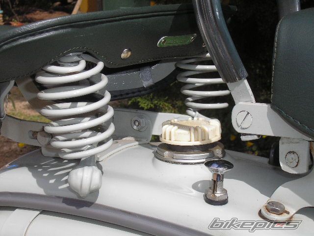 Photo 2008844