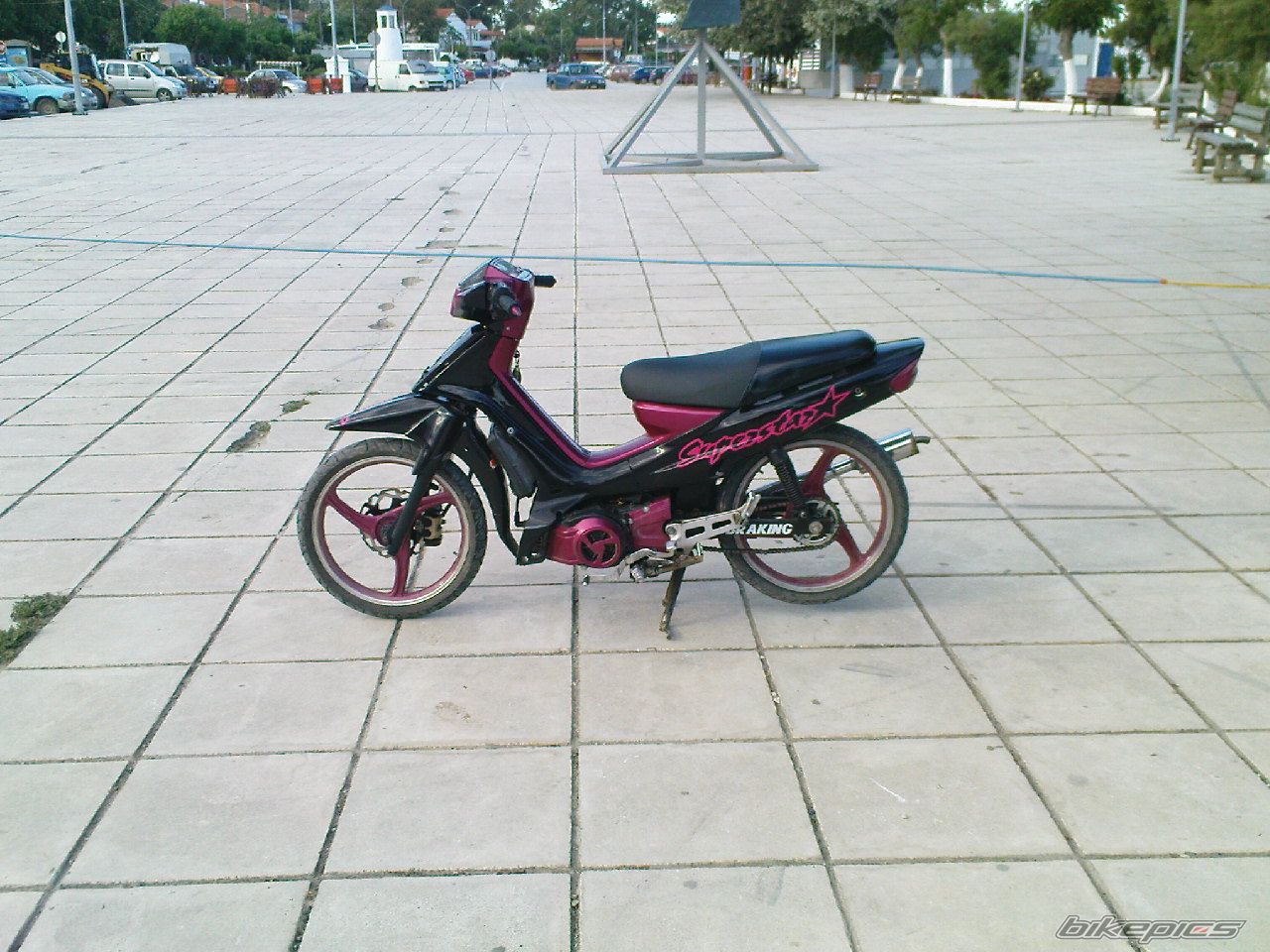 Photo 2008886