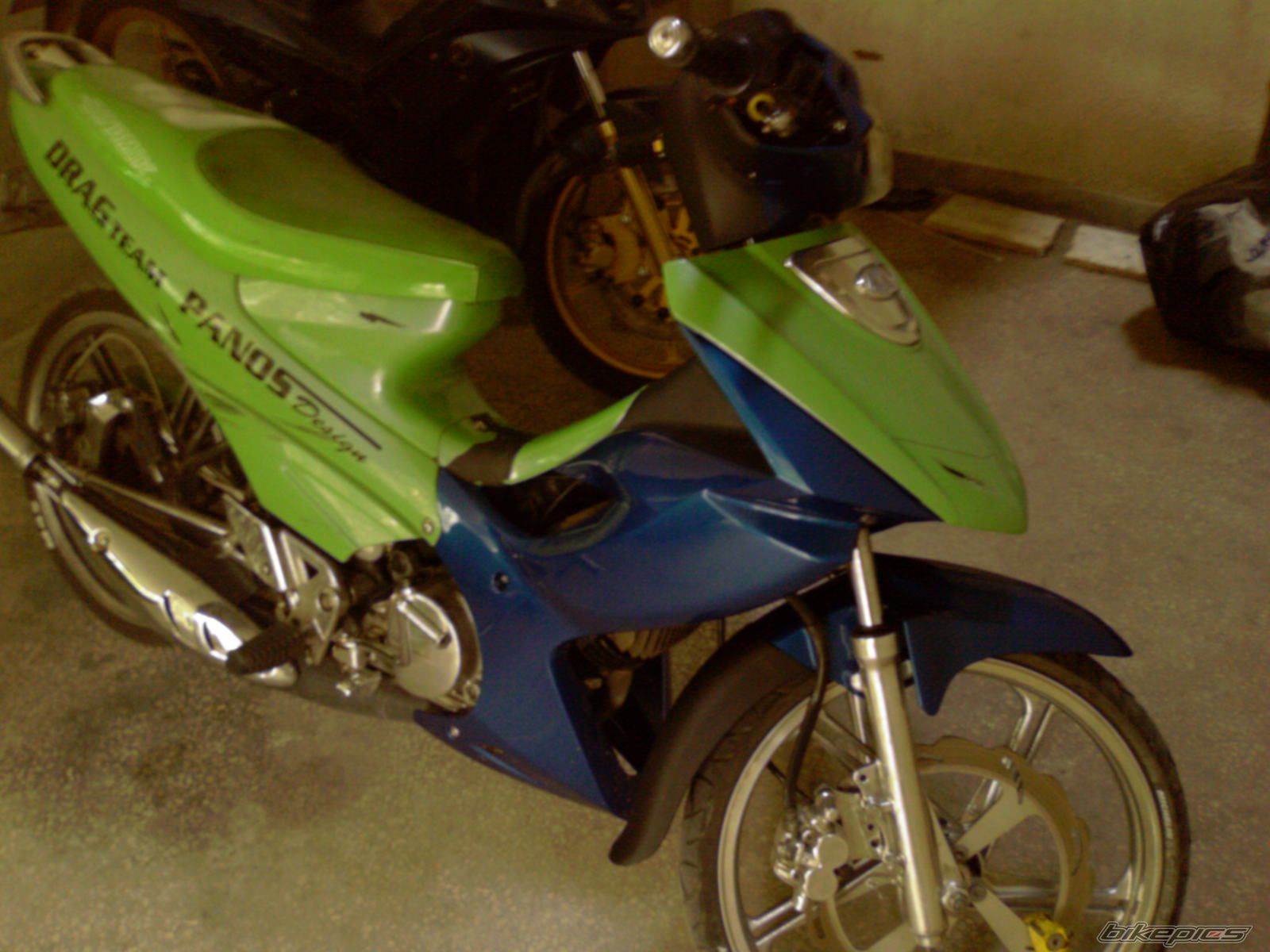 Photo 2009076