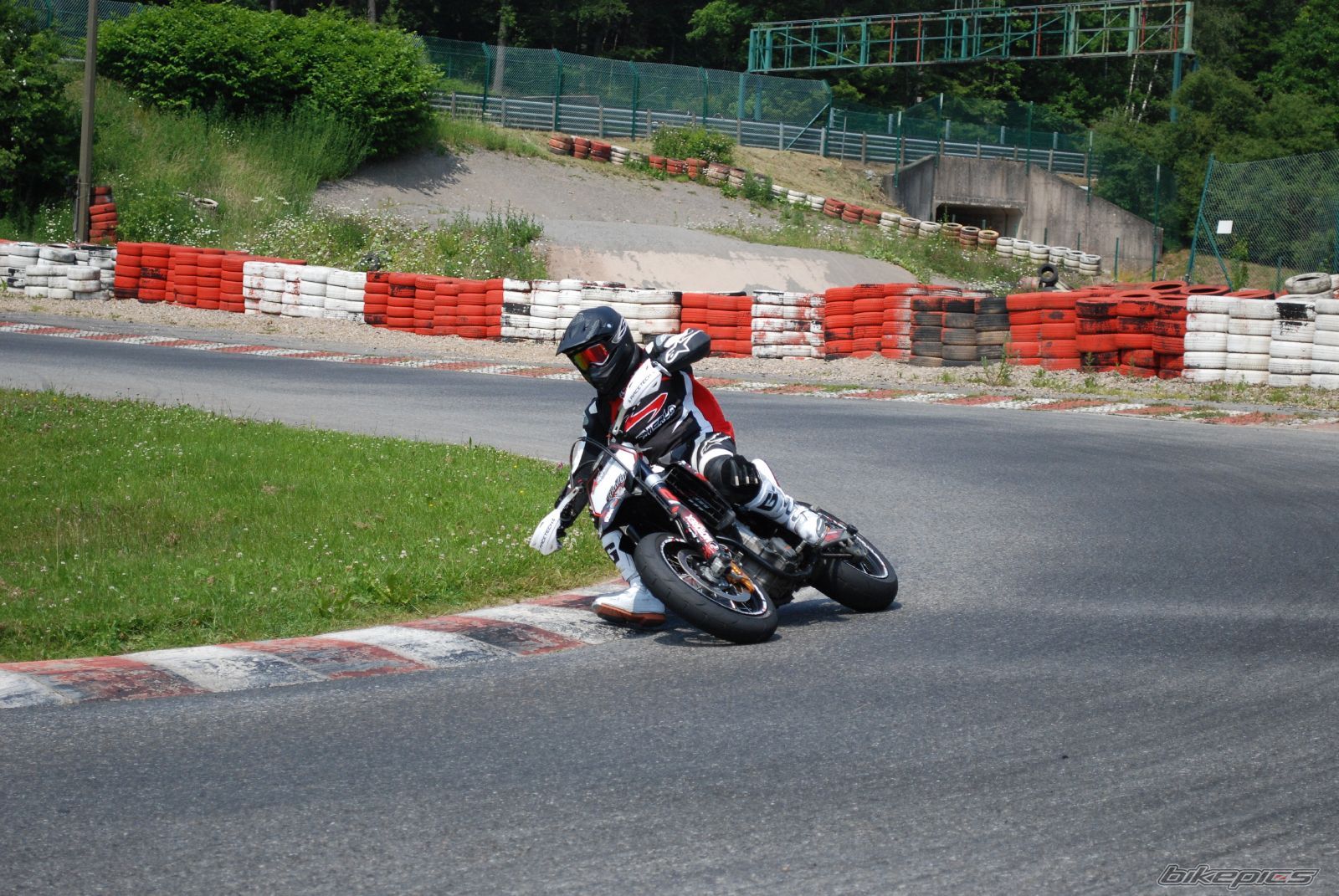 Bike Photo 2009259