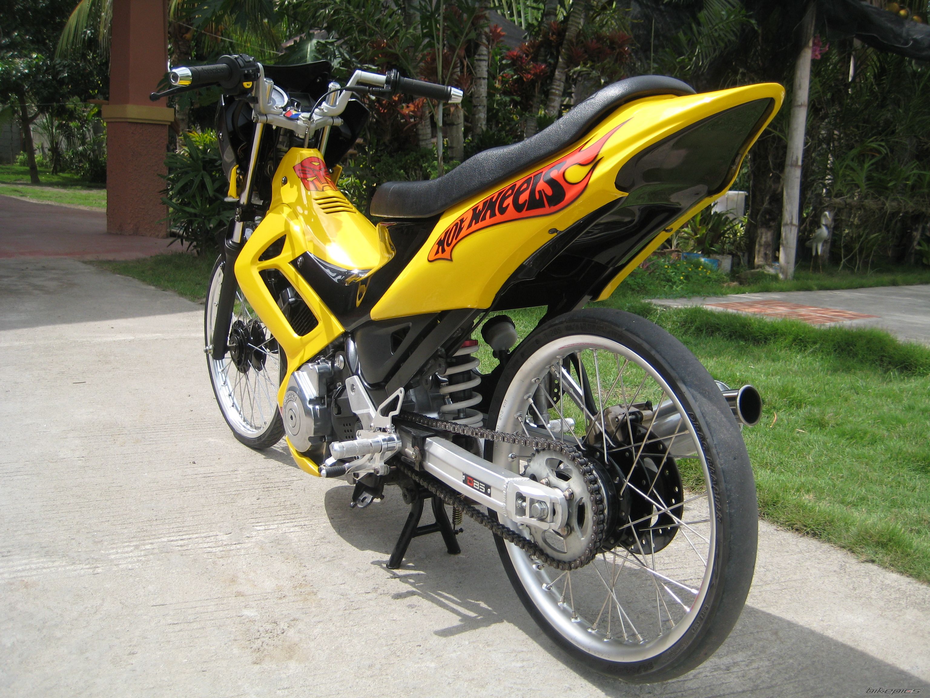 Bike Photo 2009826