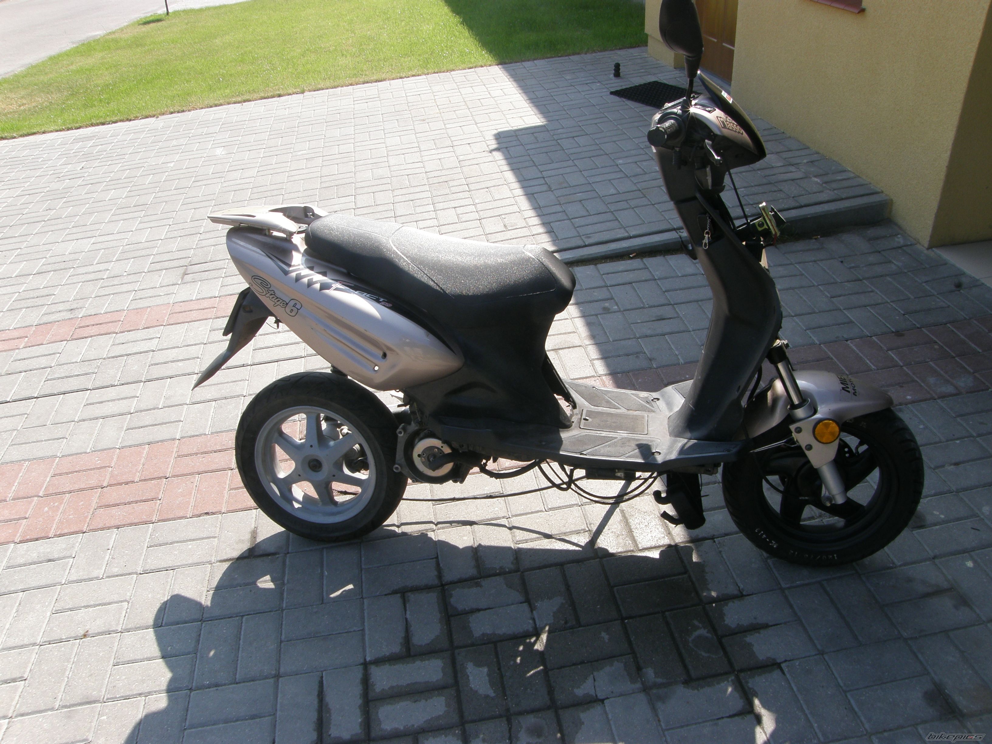 Bike Photo 2009886