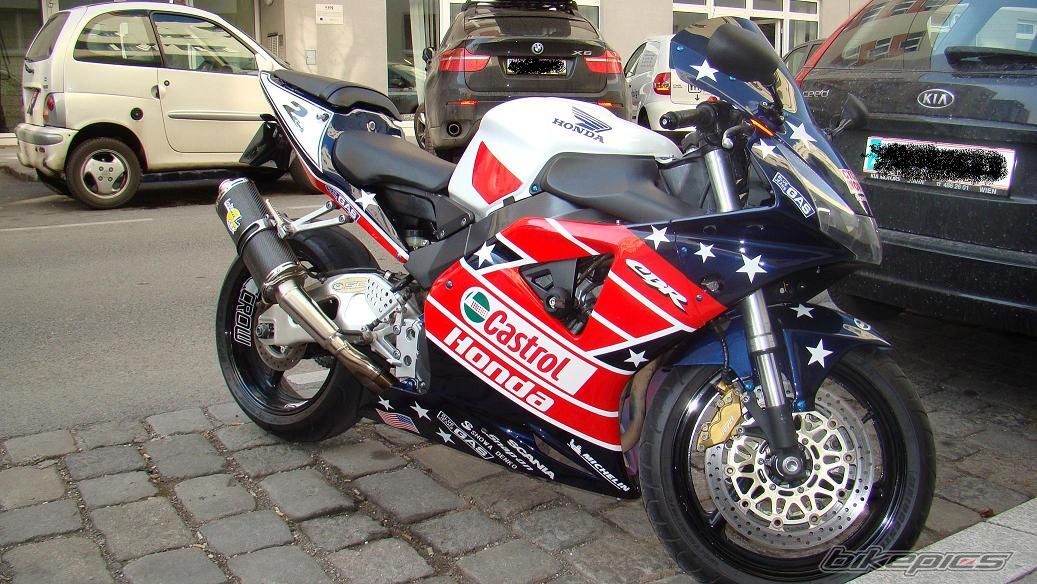 Photo 2009957