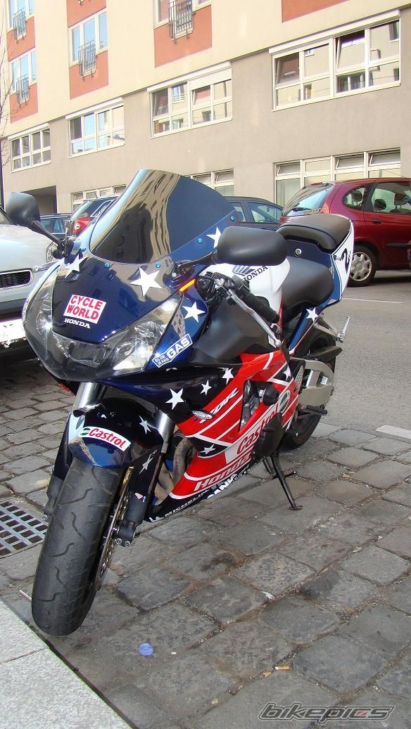 Photo 2009960
