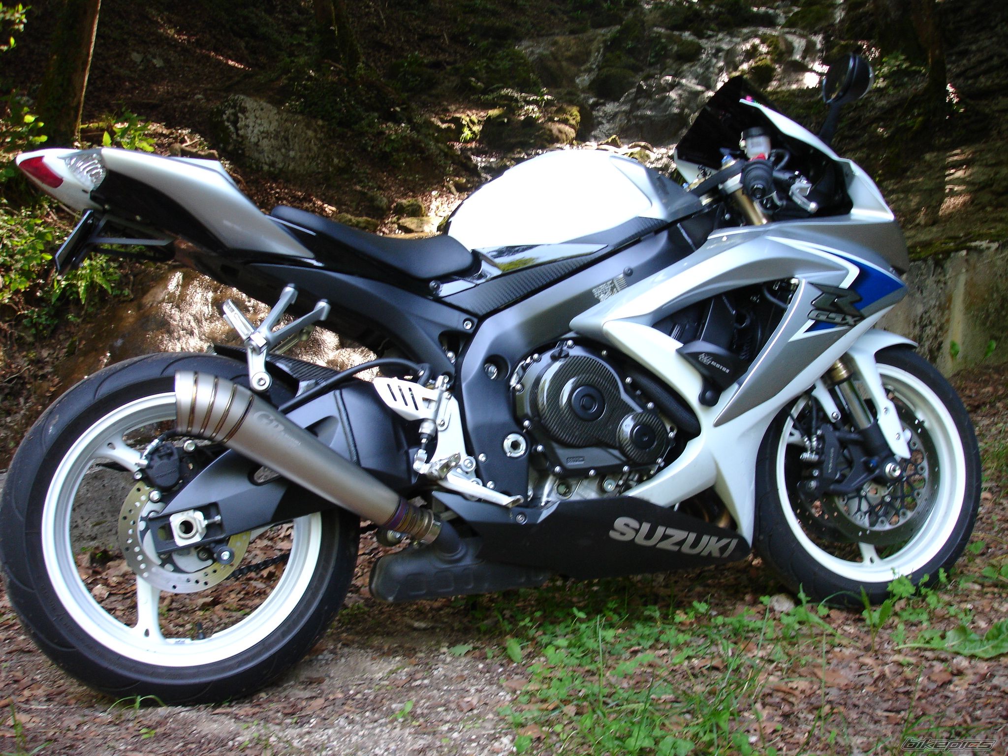 Photo 2009978