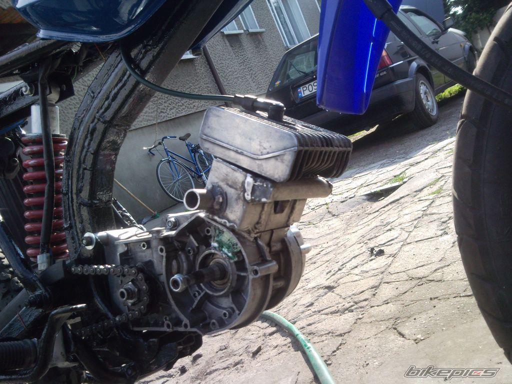 Bike Photo 2010281