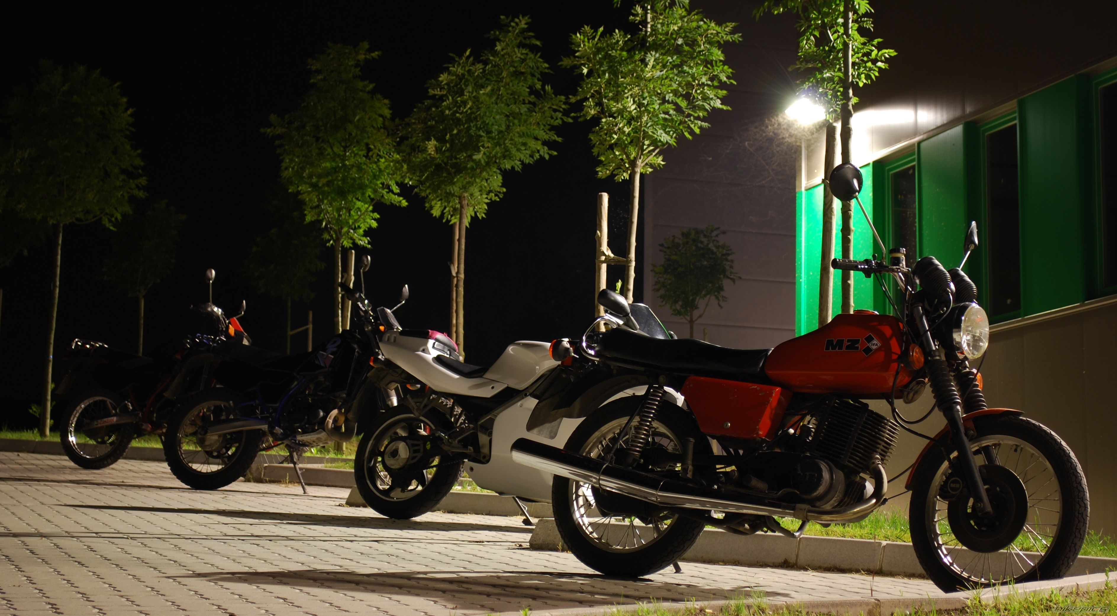 Bike Photo 2010416