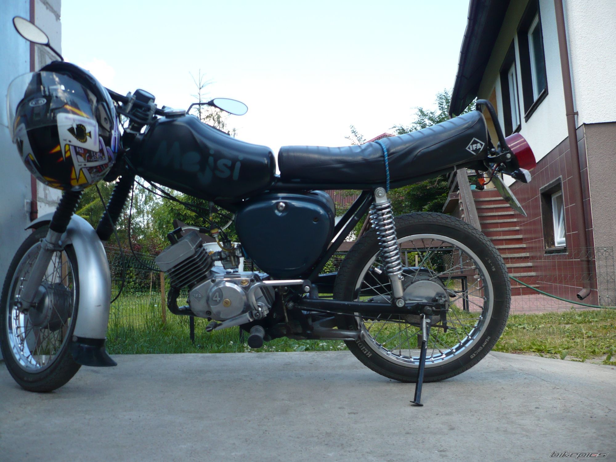 Photo 2010611