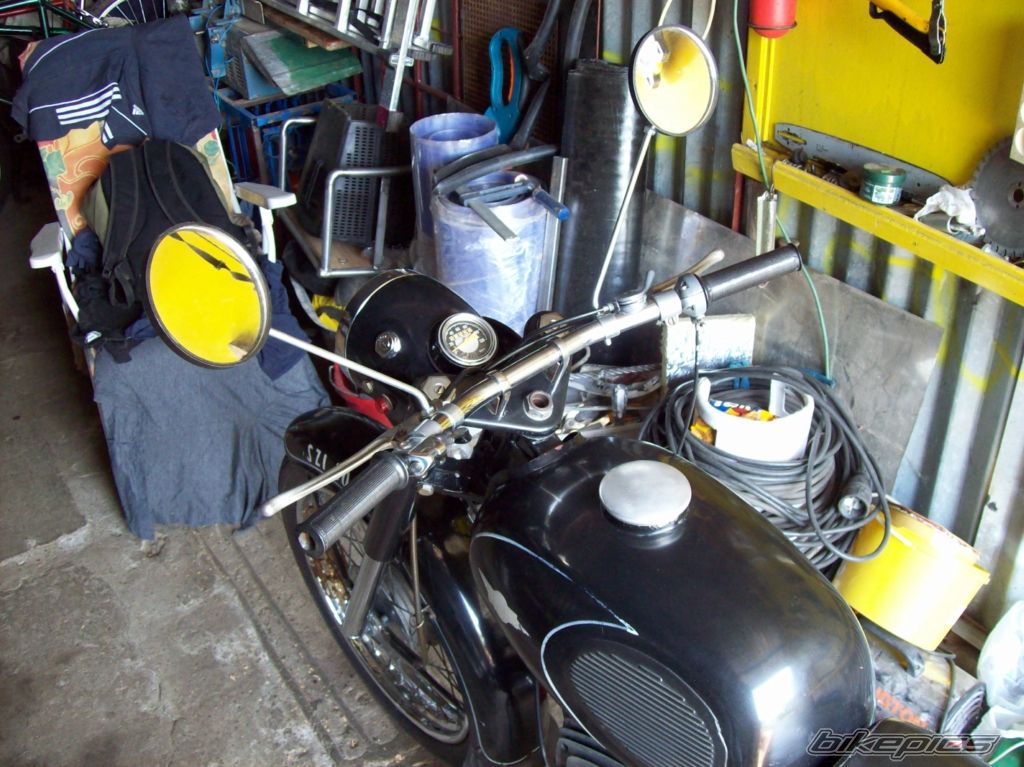 Photo 2010688