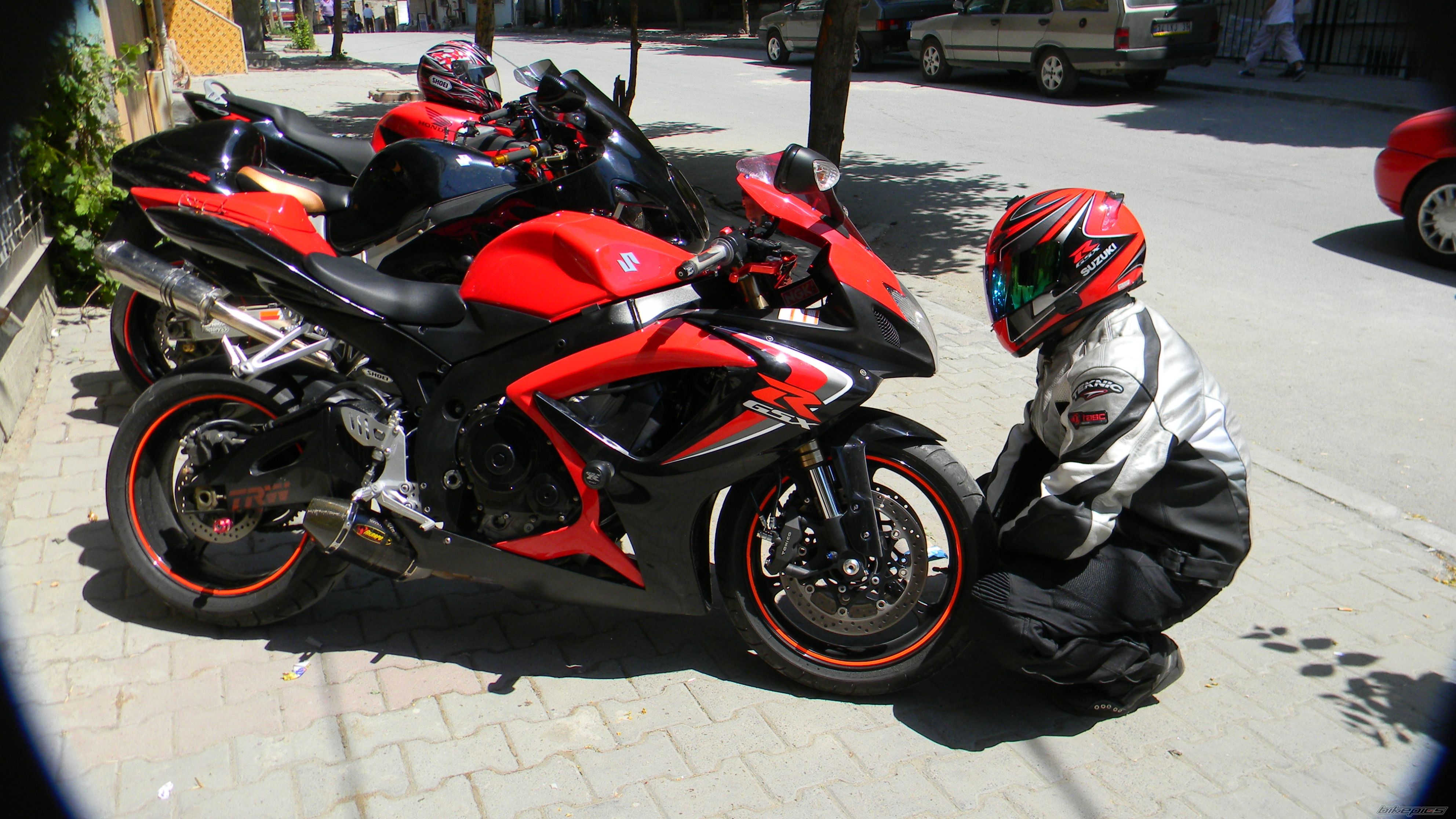 Bike Photo 2010918