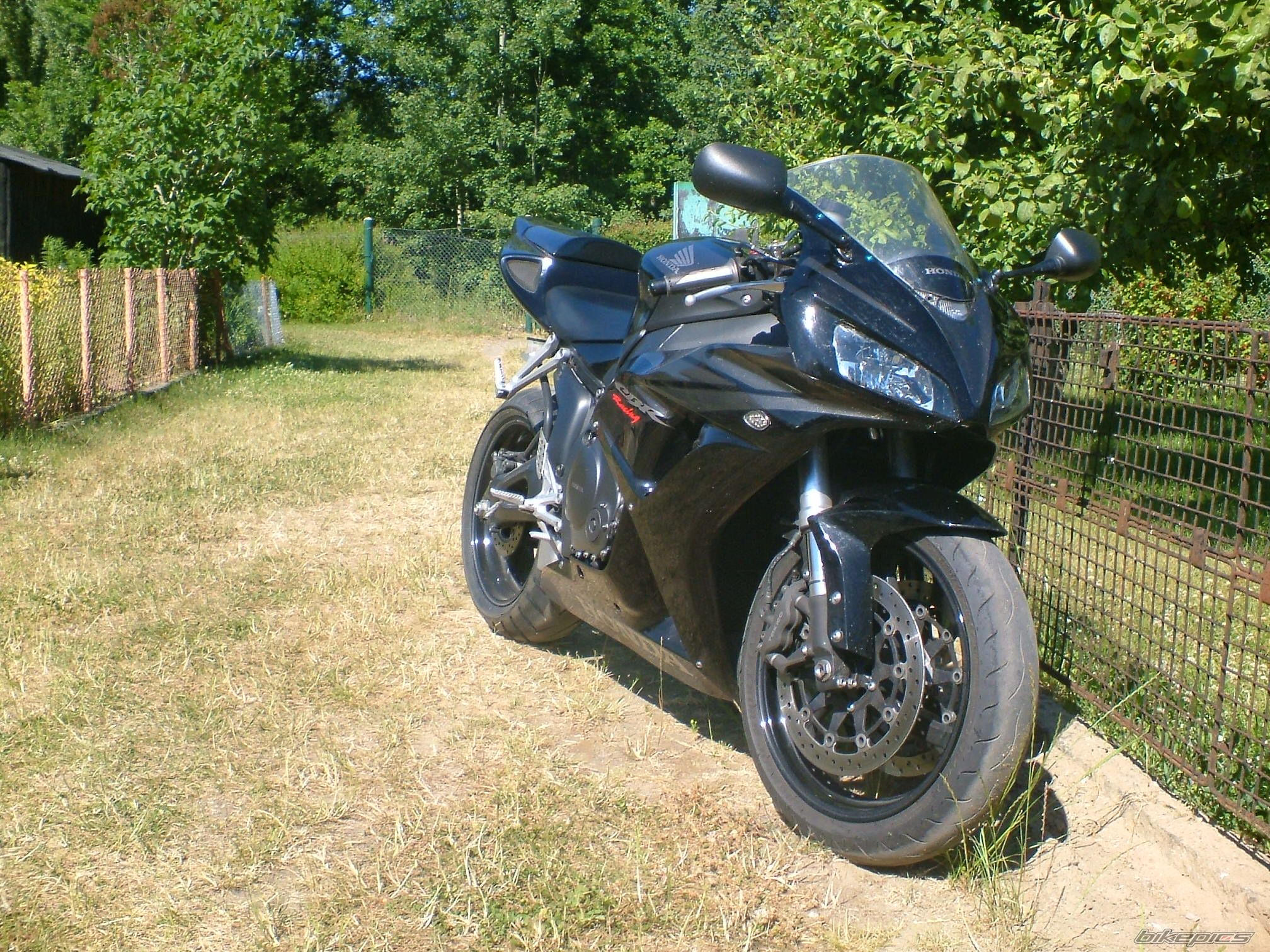 Bike Photo 2010957