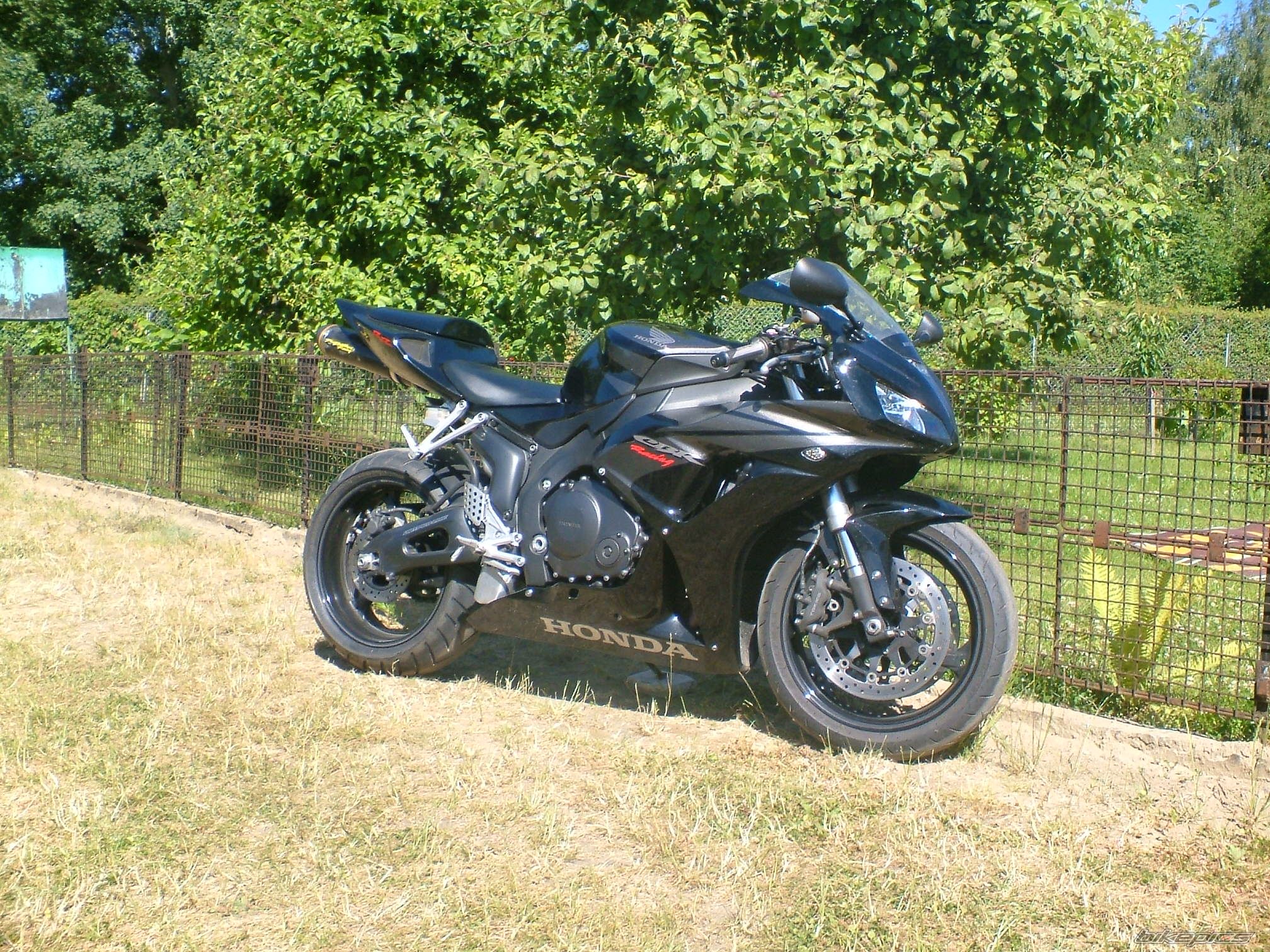 Bike Photo 2010959