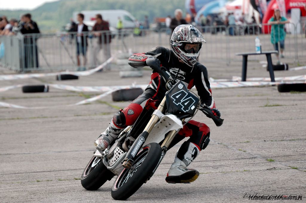 Photo 2010993