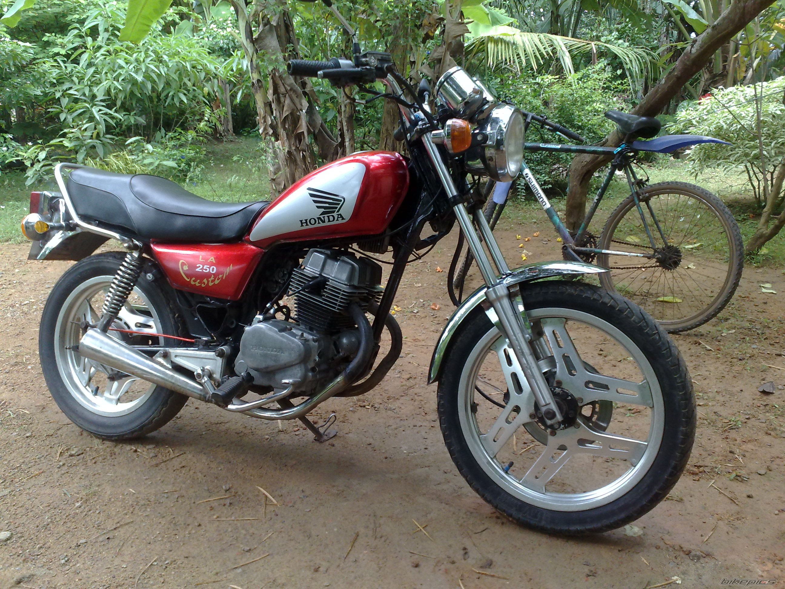 Bike Photo 2011343
