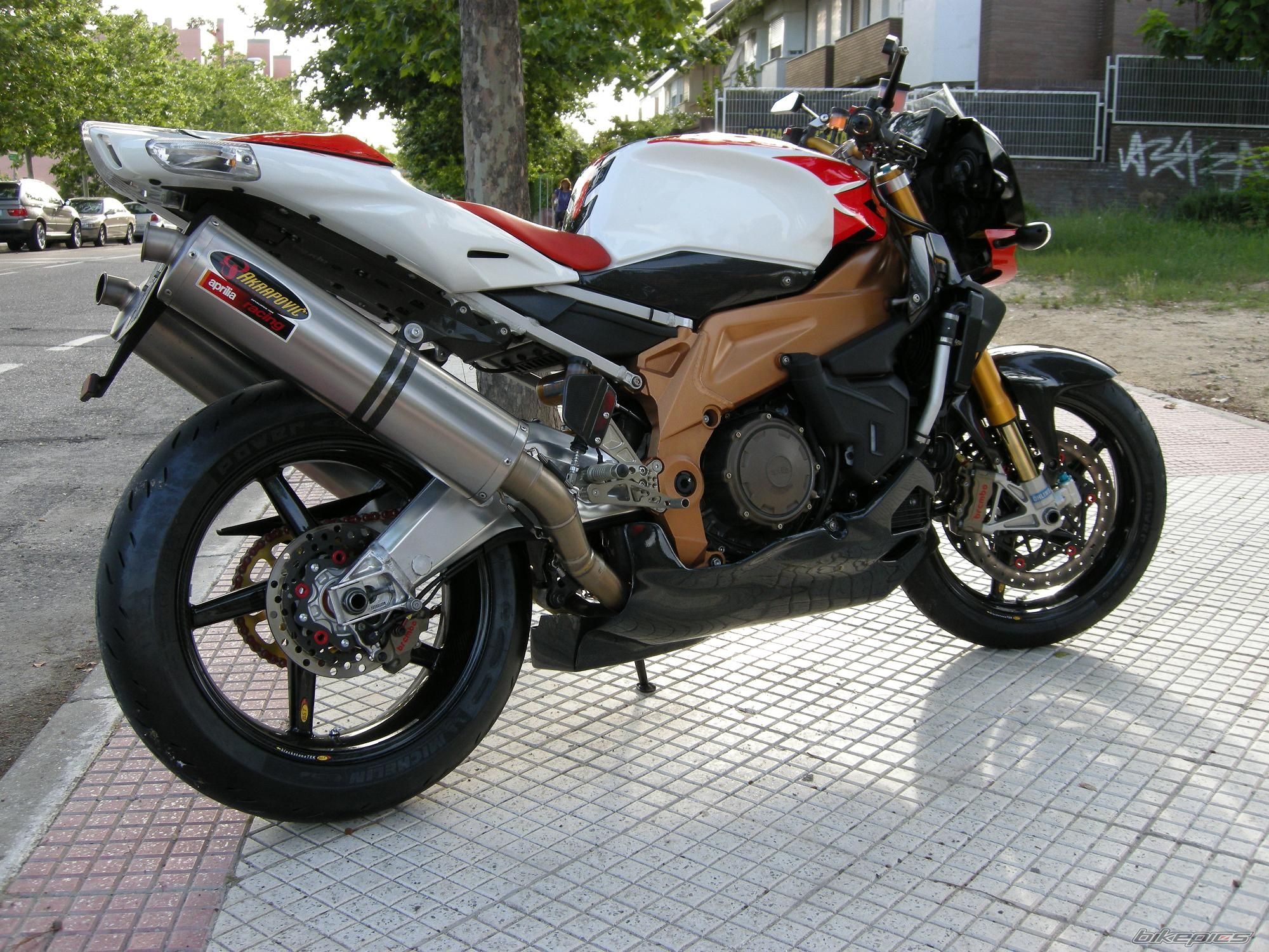 Photo 2011456