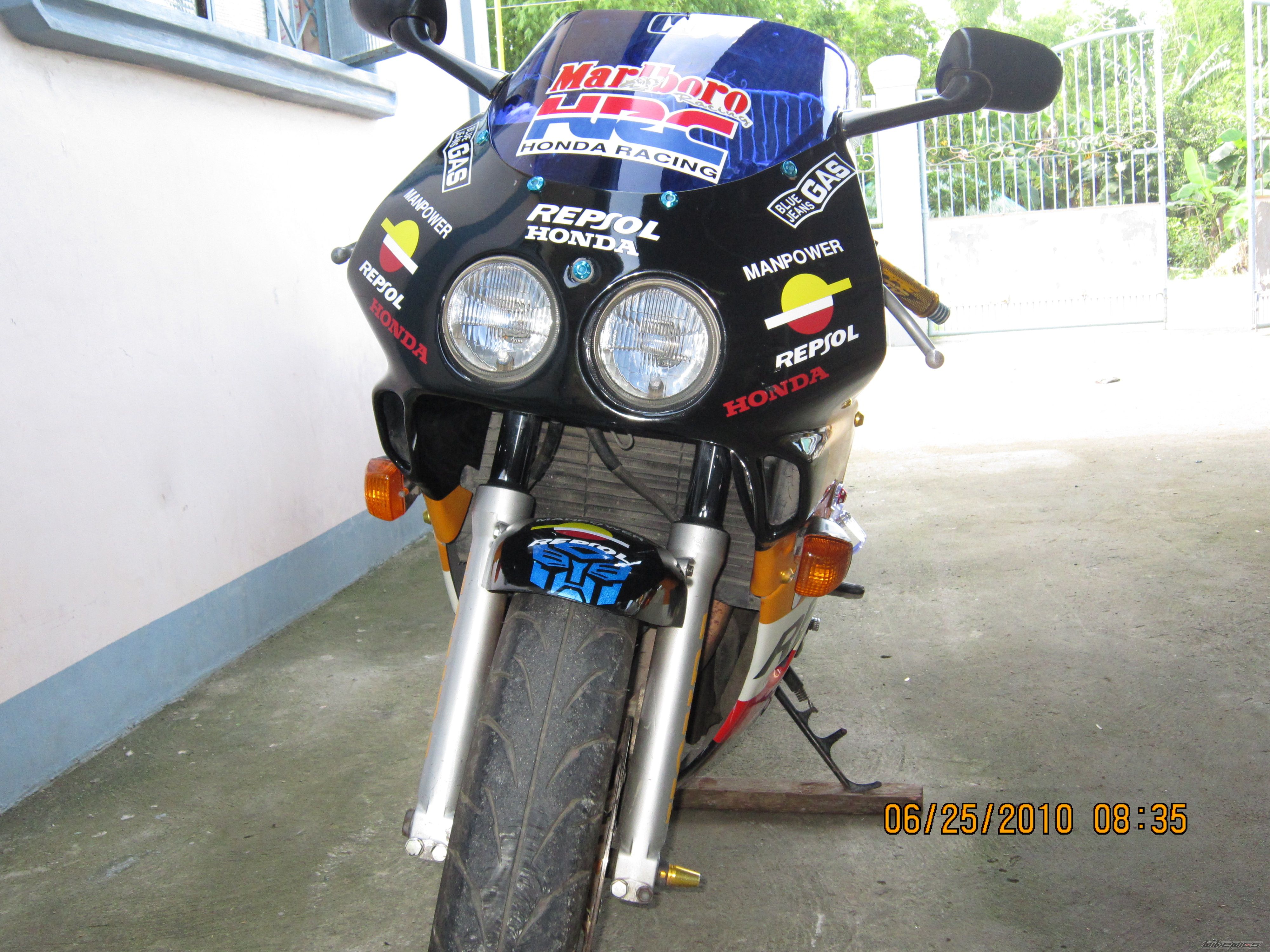 Photo 2011648