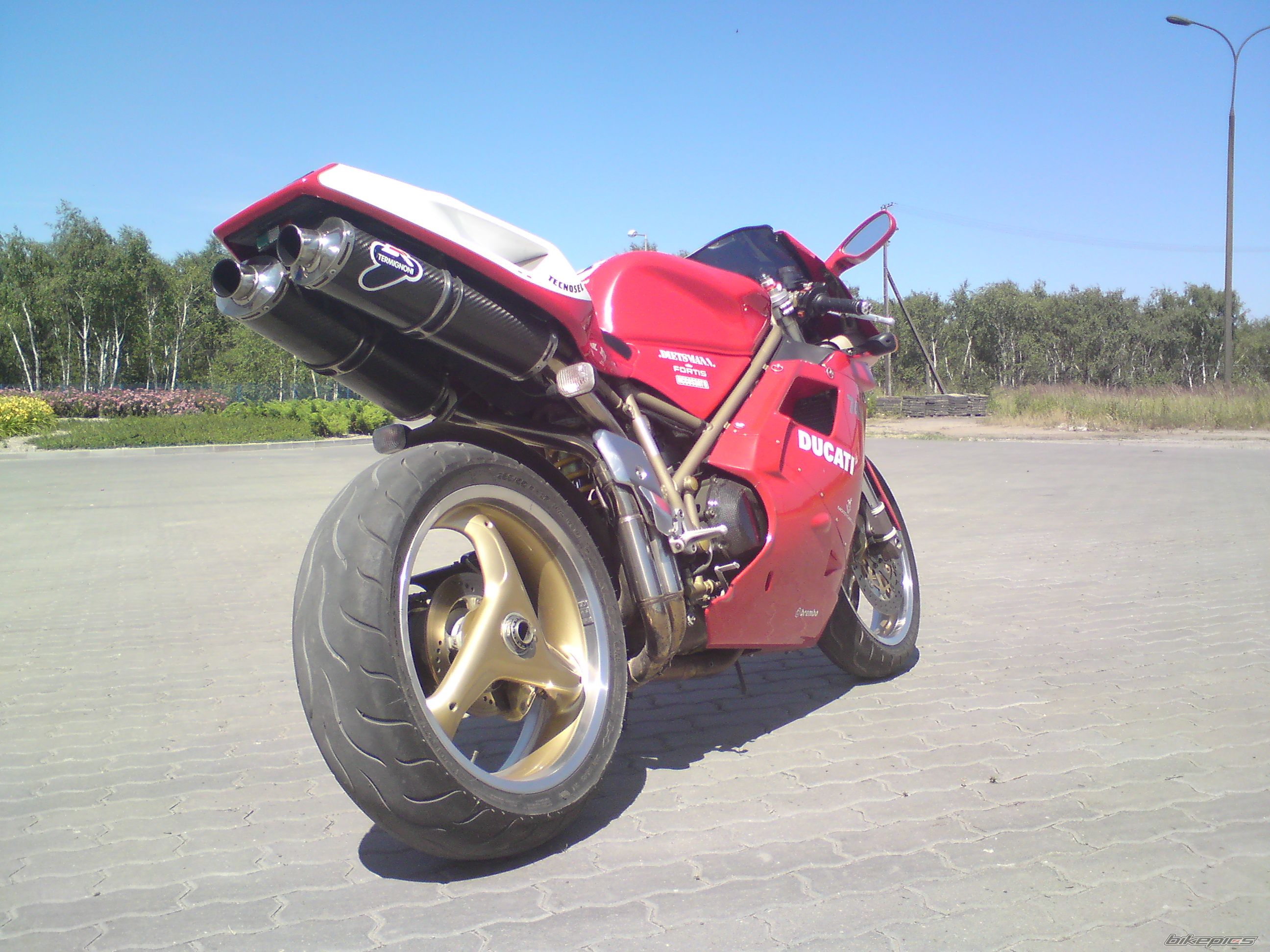 Photo 2011760