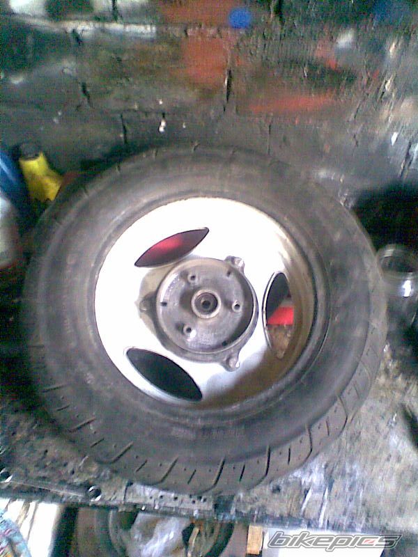 Photo 2011912