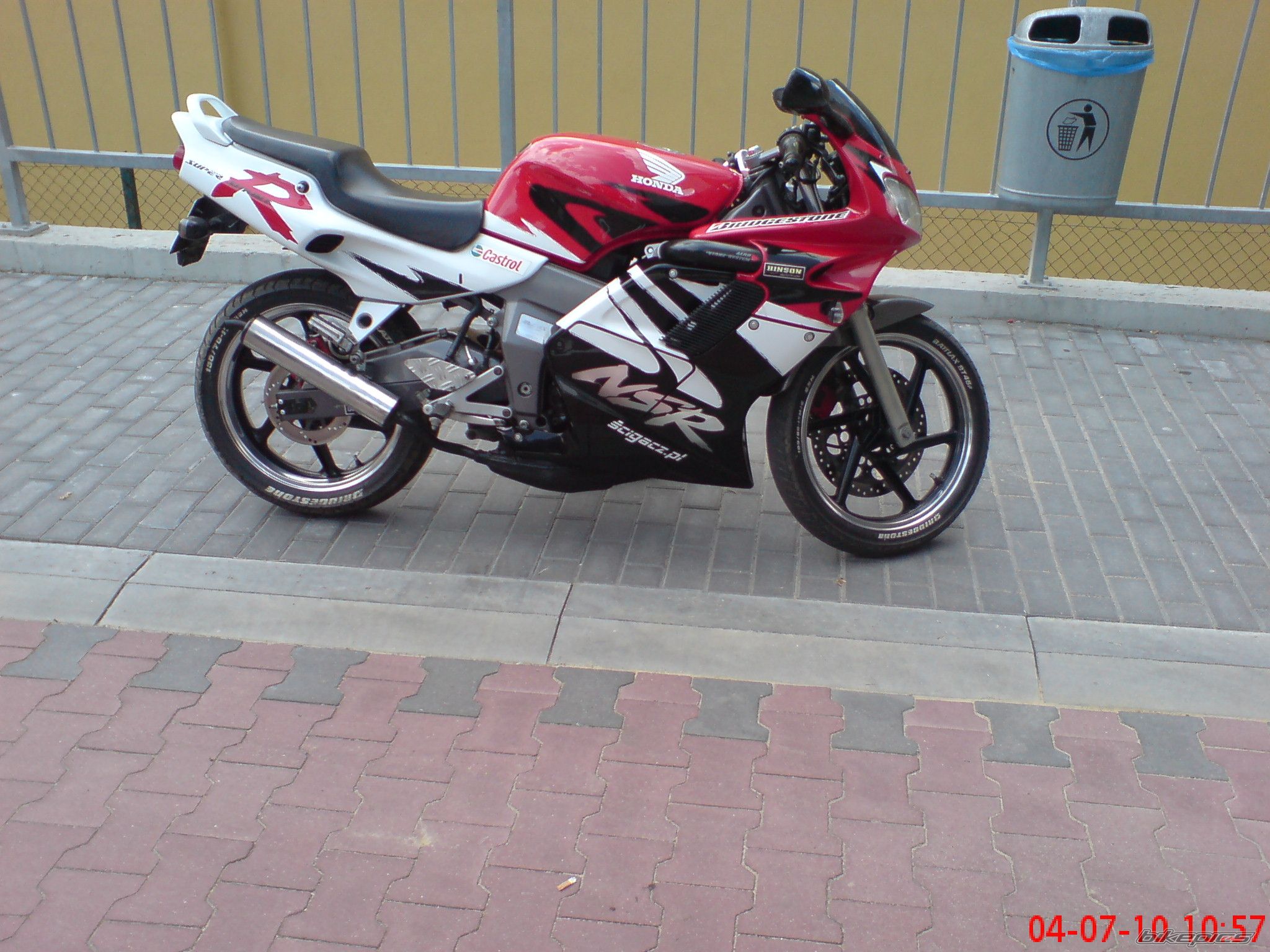 Bike Photo 2012054