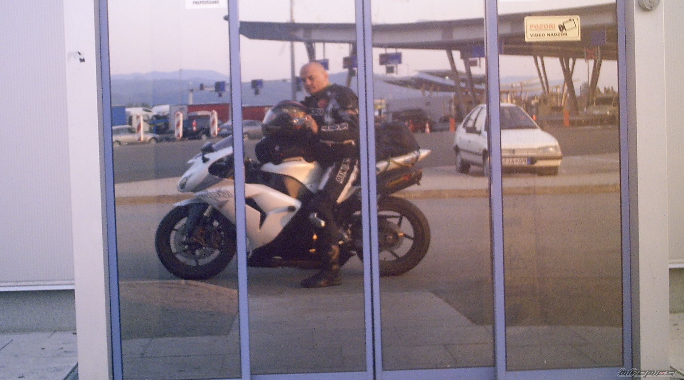 Photo 2012055